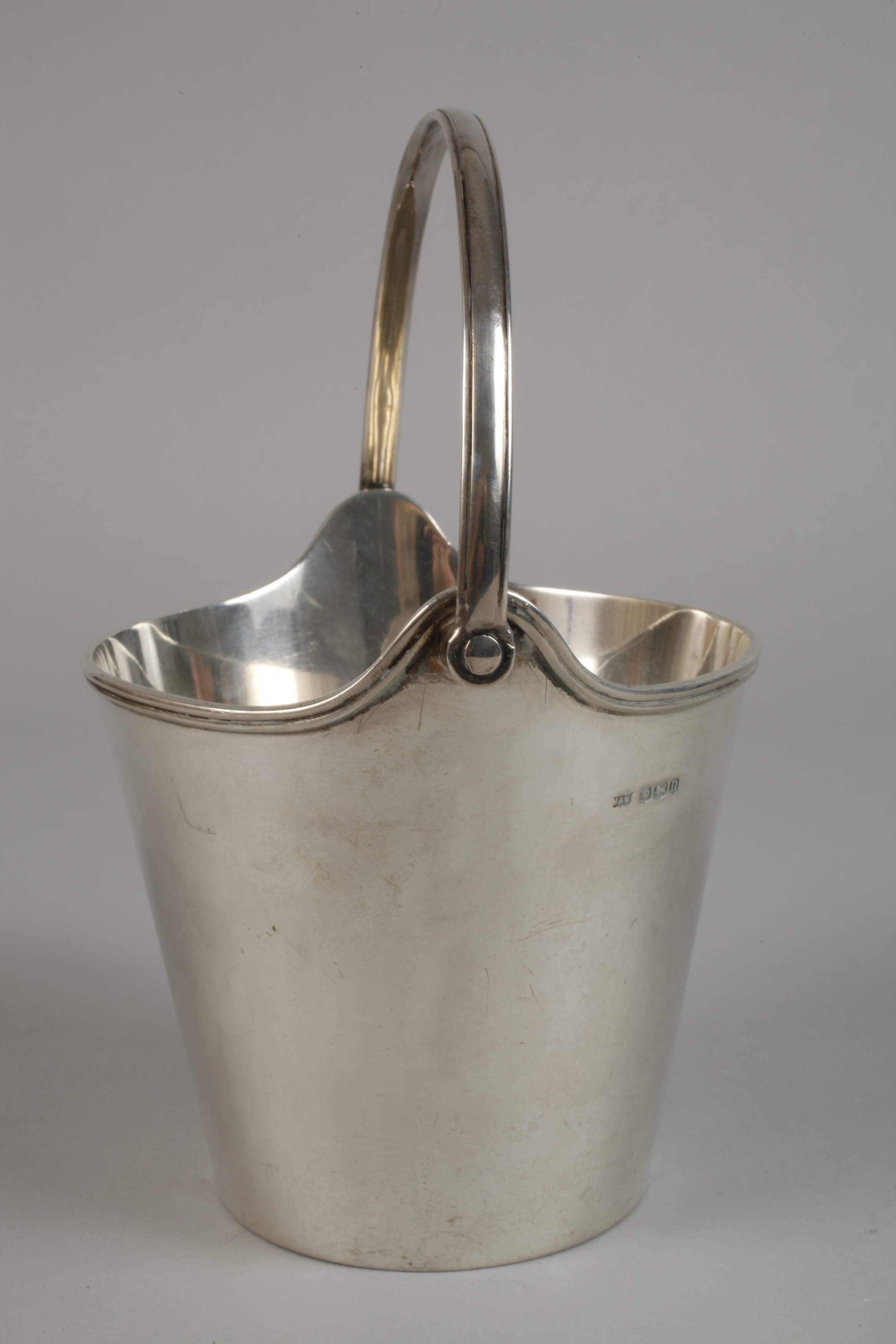 Silver ice bucket England - Image 5 of 5