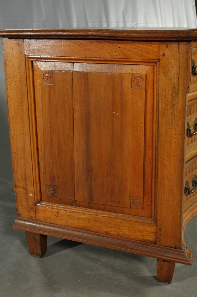 Classical chest of drawers - Image 5 of 8