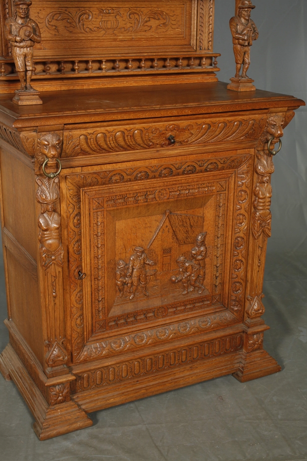 Historicism display cabinet - Image 3 of 14