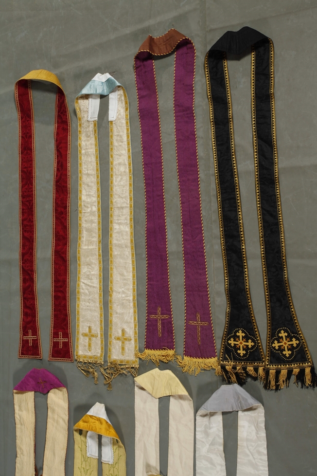 A collection of liturgical vestments - Image 6 of 6