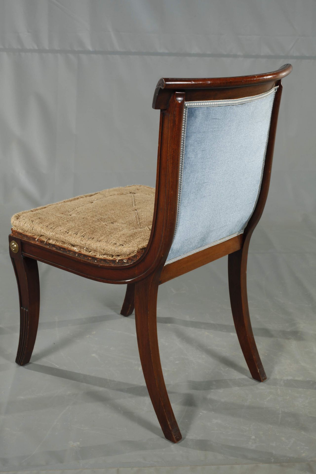 Vier klassizistische Stühle - Bild 8 aus 9