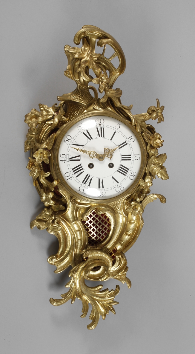 Cartel clock bronze