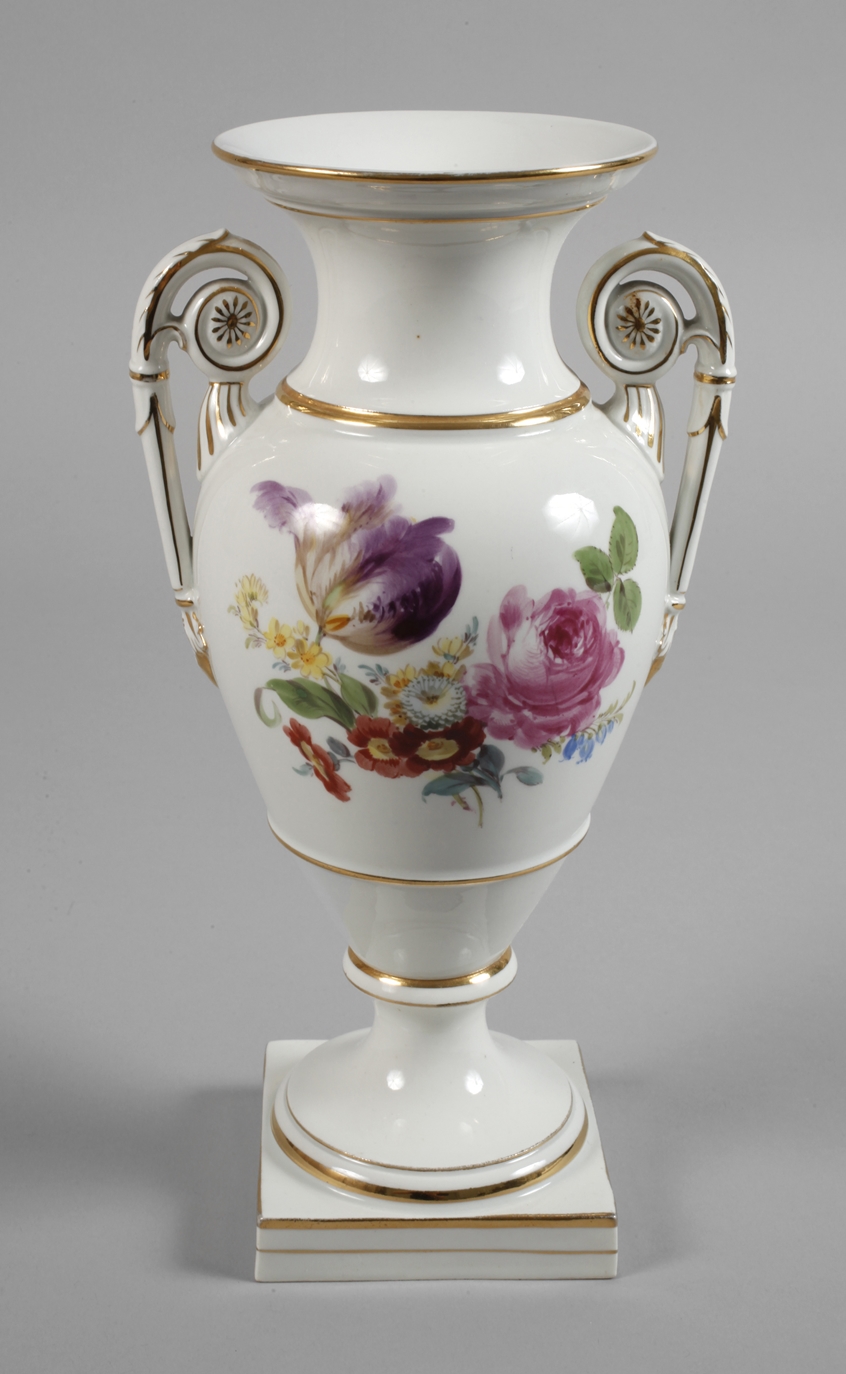 Meissen ceremonial vase "Blumenbukett"