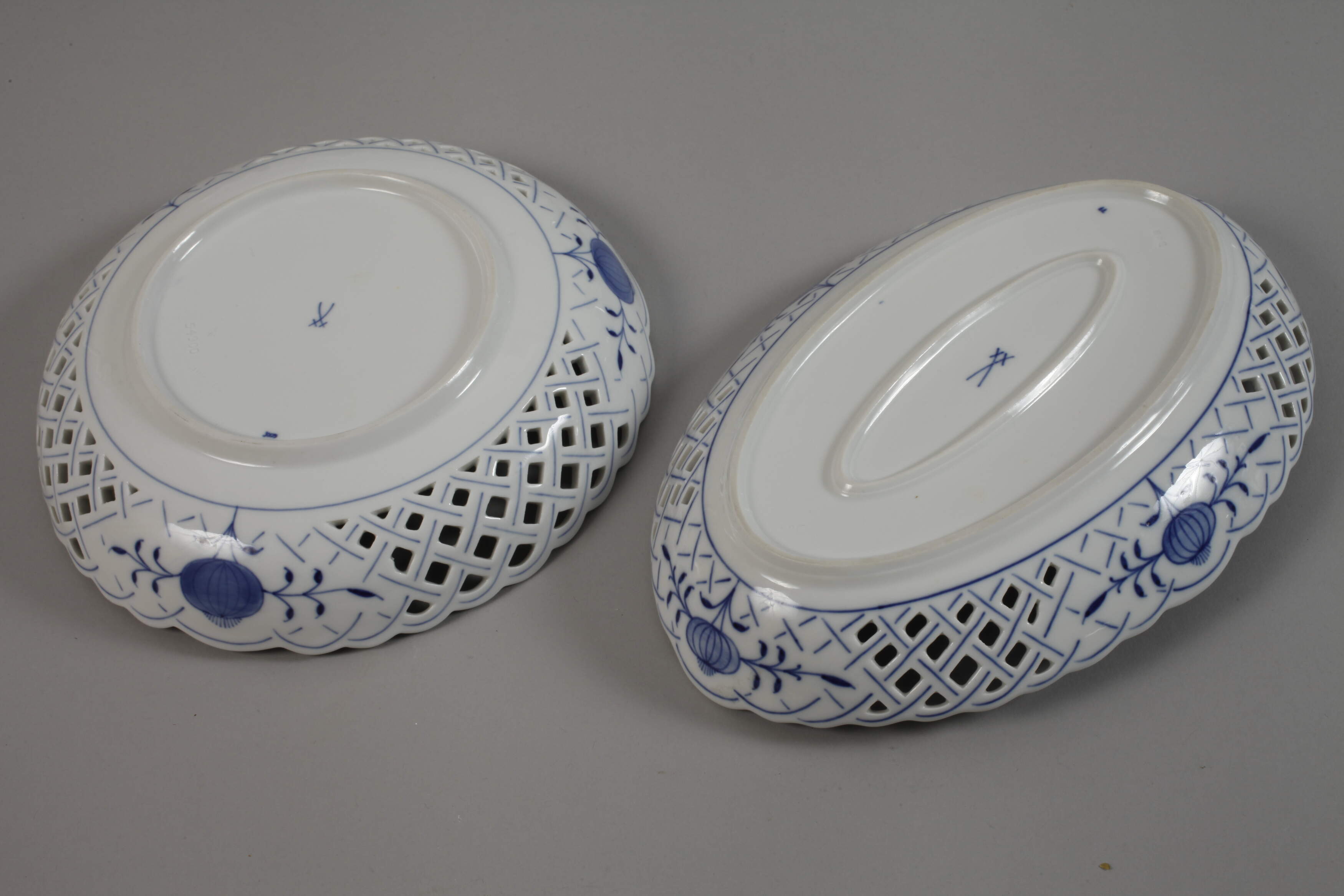 Meissen Coffee/Tea Service "Onion Pattern" - Image 4 of 9