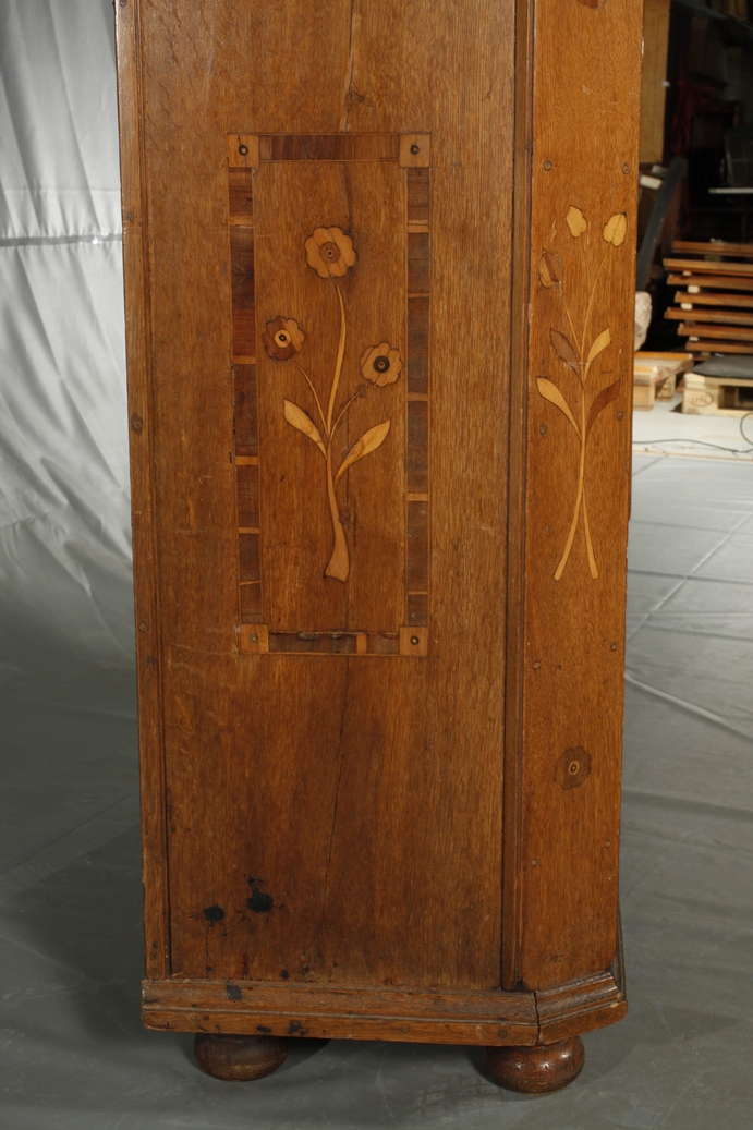 Baroque cabinet with bird inlays - Image 5 of 6