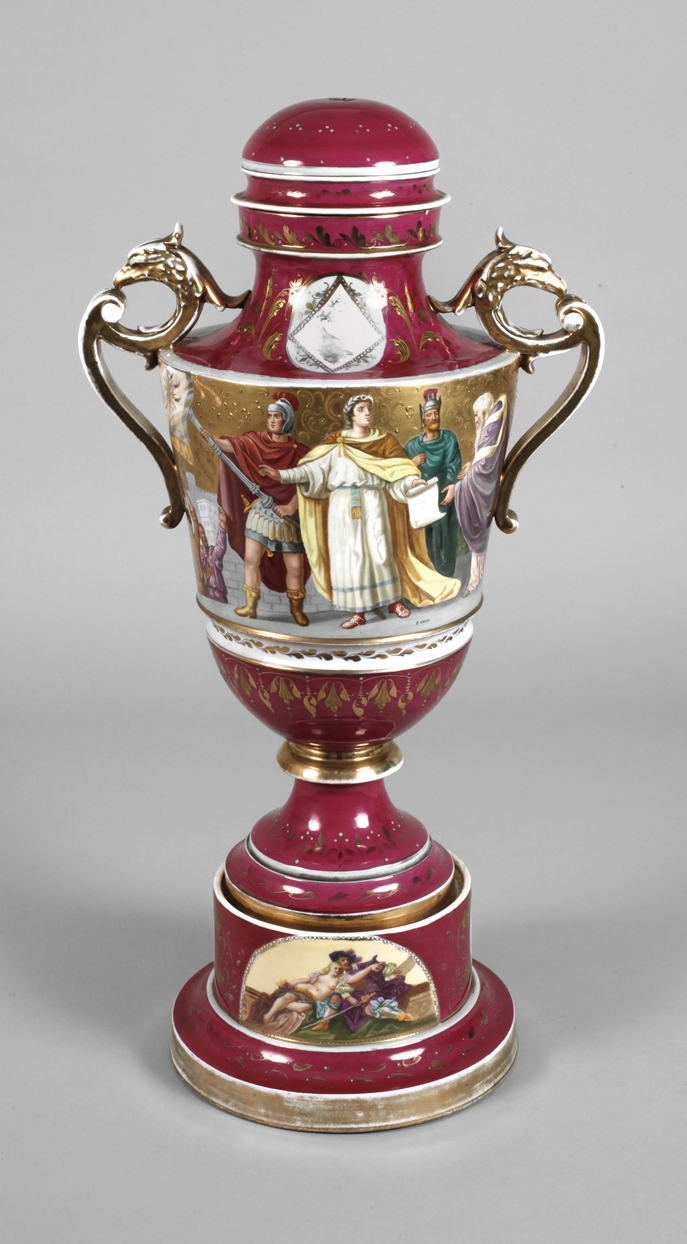 Bohemian ceremonial vase with pedestal in the old Viennese style