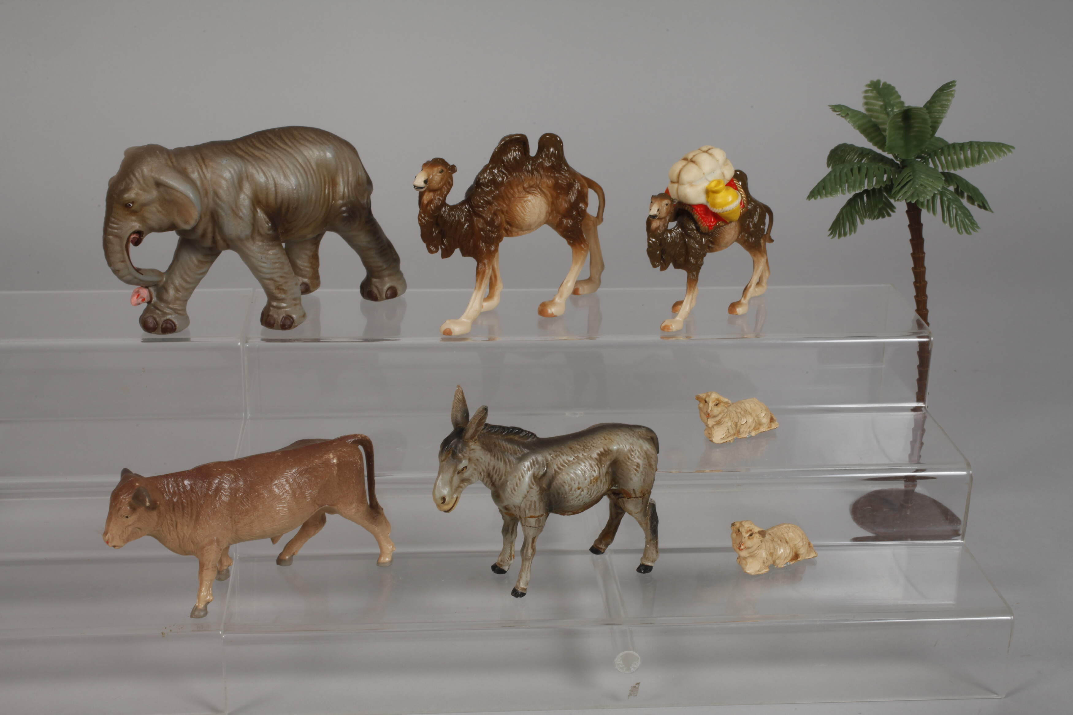 Marolin set of nativity figures - Image 2 of 3