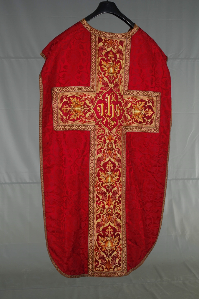 A collection of liturgical vestments - Image 3 of 6