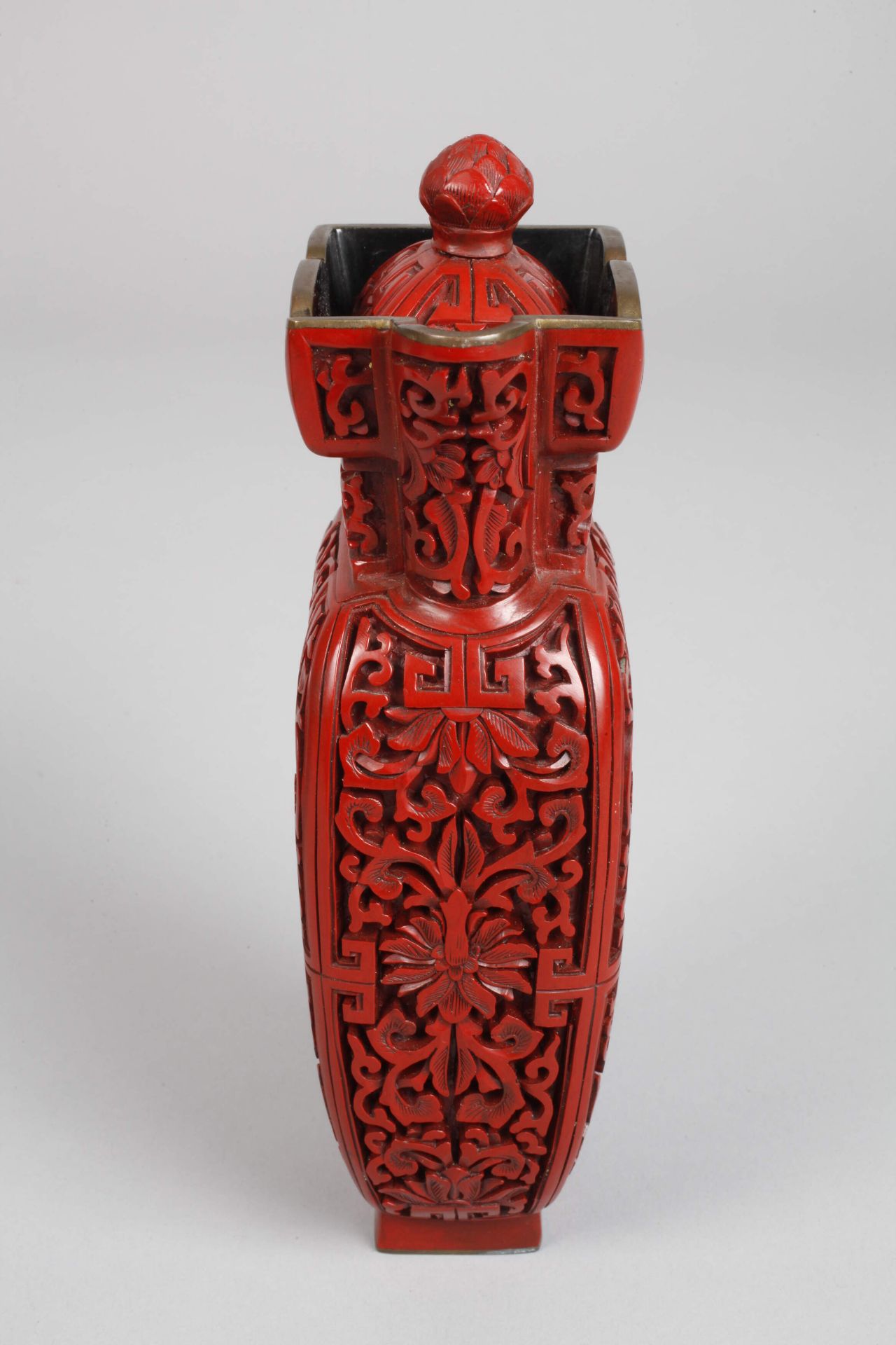 Three lacquer carvings - Image 3 of 5
