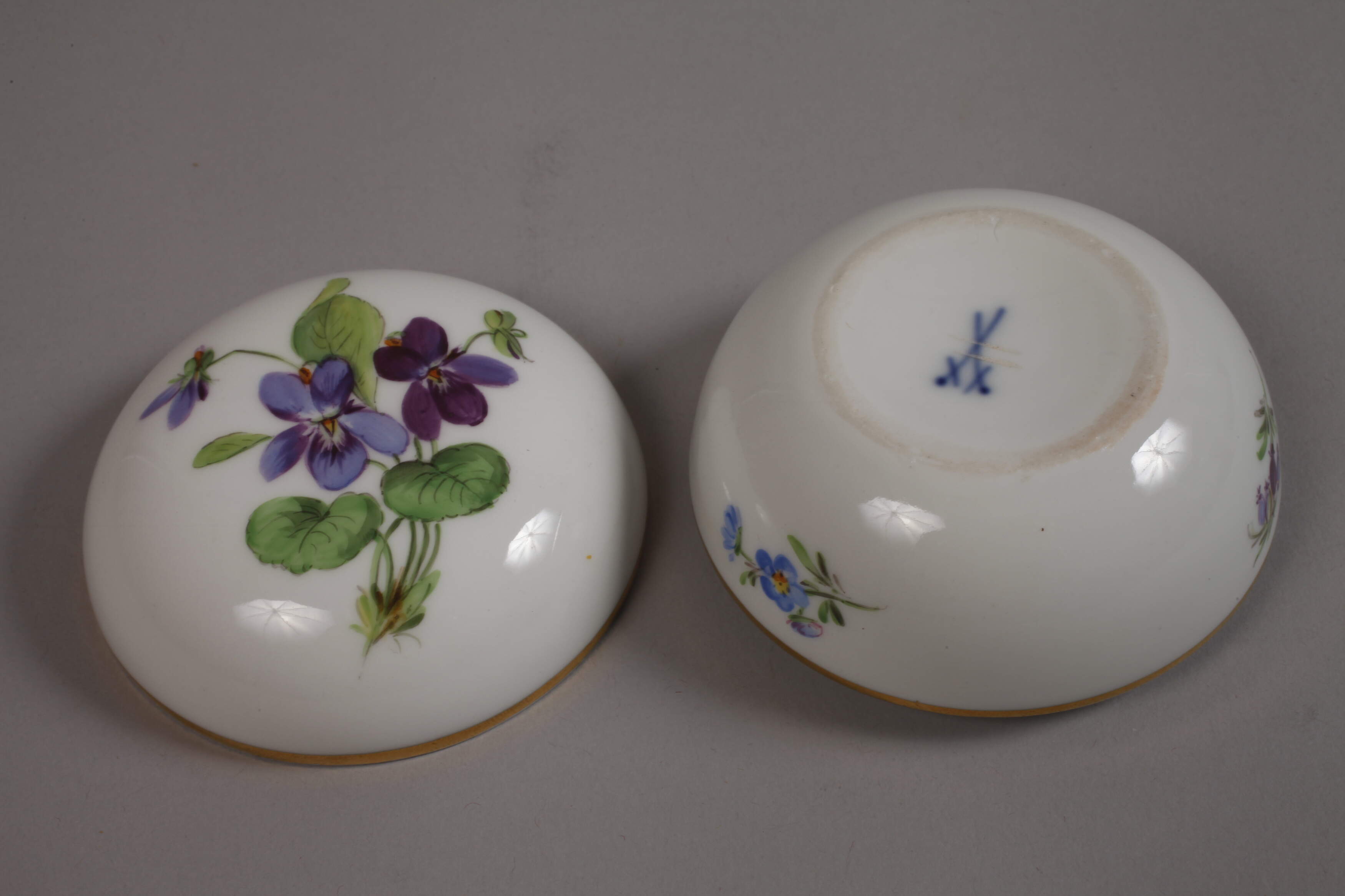 Meissen mixed lot flower painting - Image 5 of 5