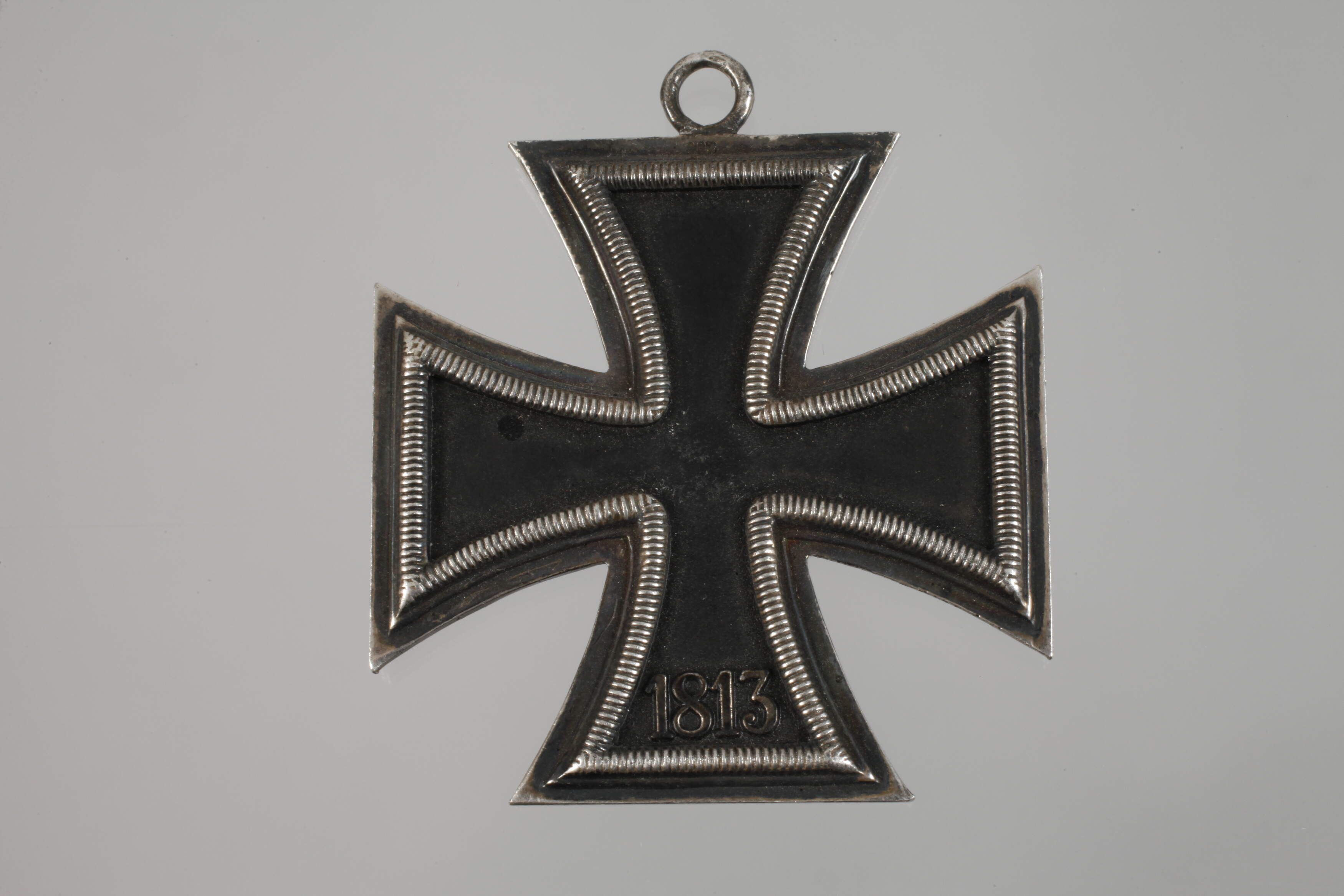 Knight's Cross - Image 2 of 3