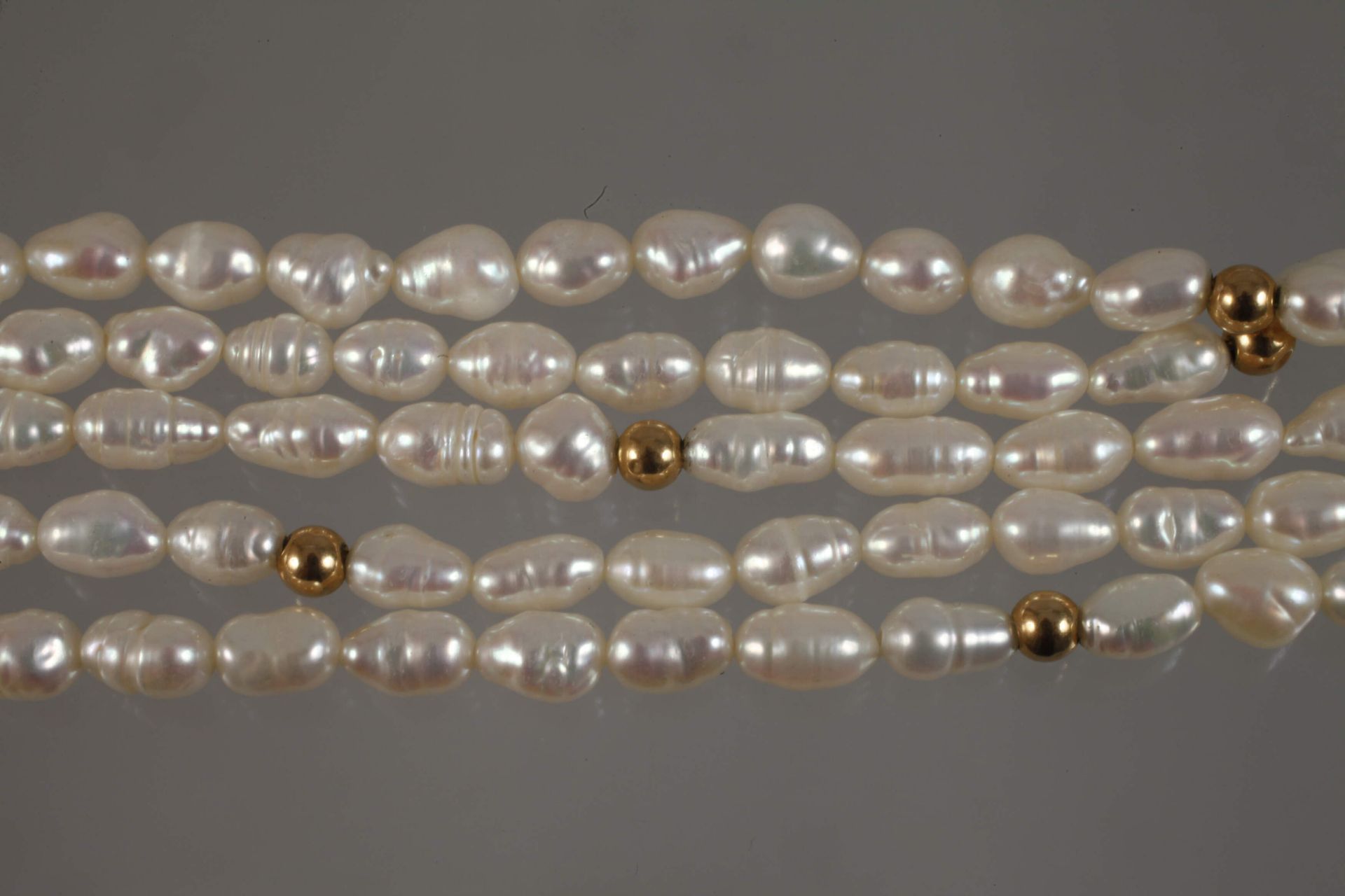 Mehrreihige Perlenkette - Bild 2 aus 3