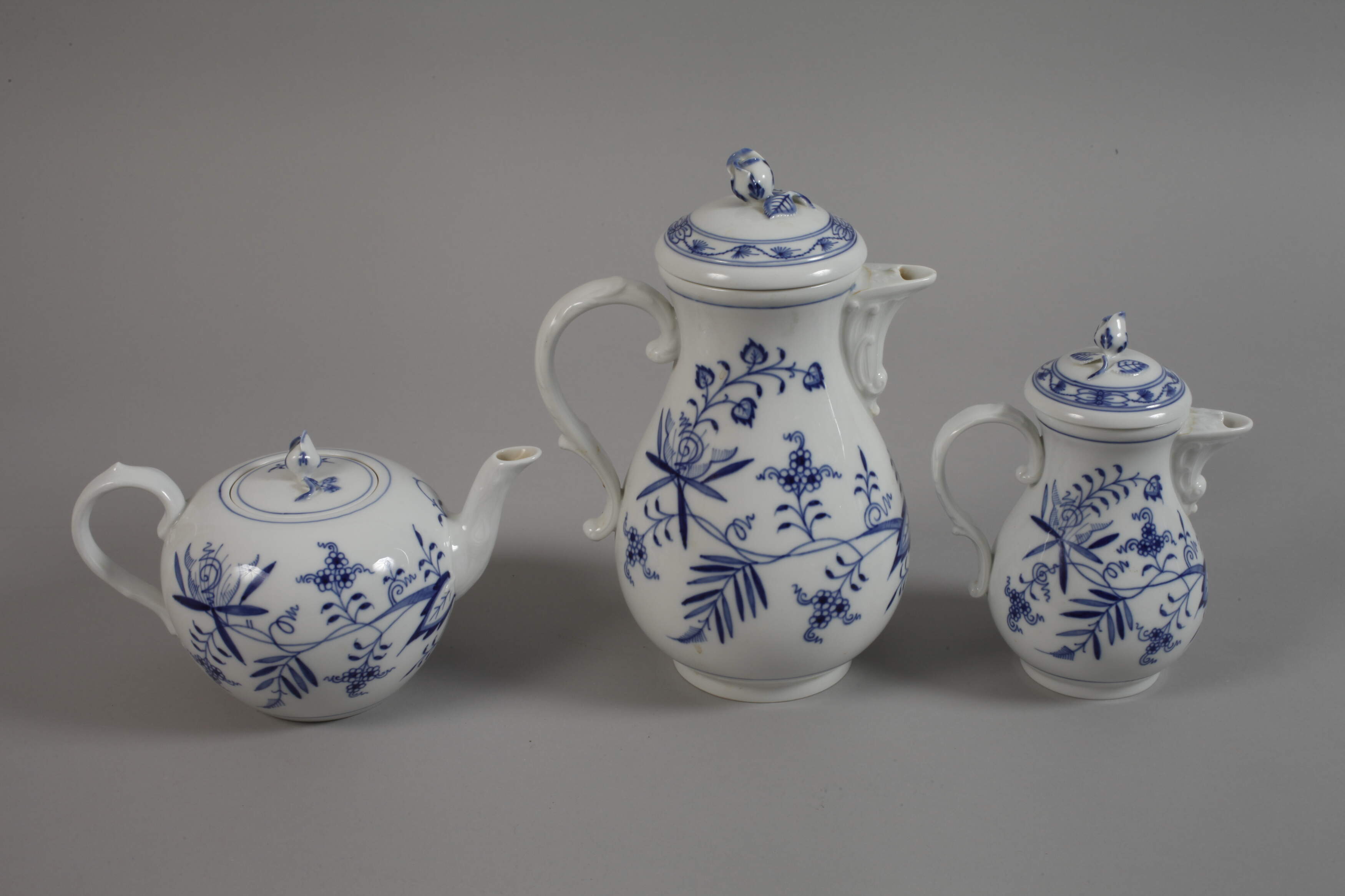 Meissen Coffee/Tea Service "Onion Pattern" - Image 6 of 9