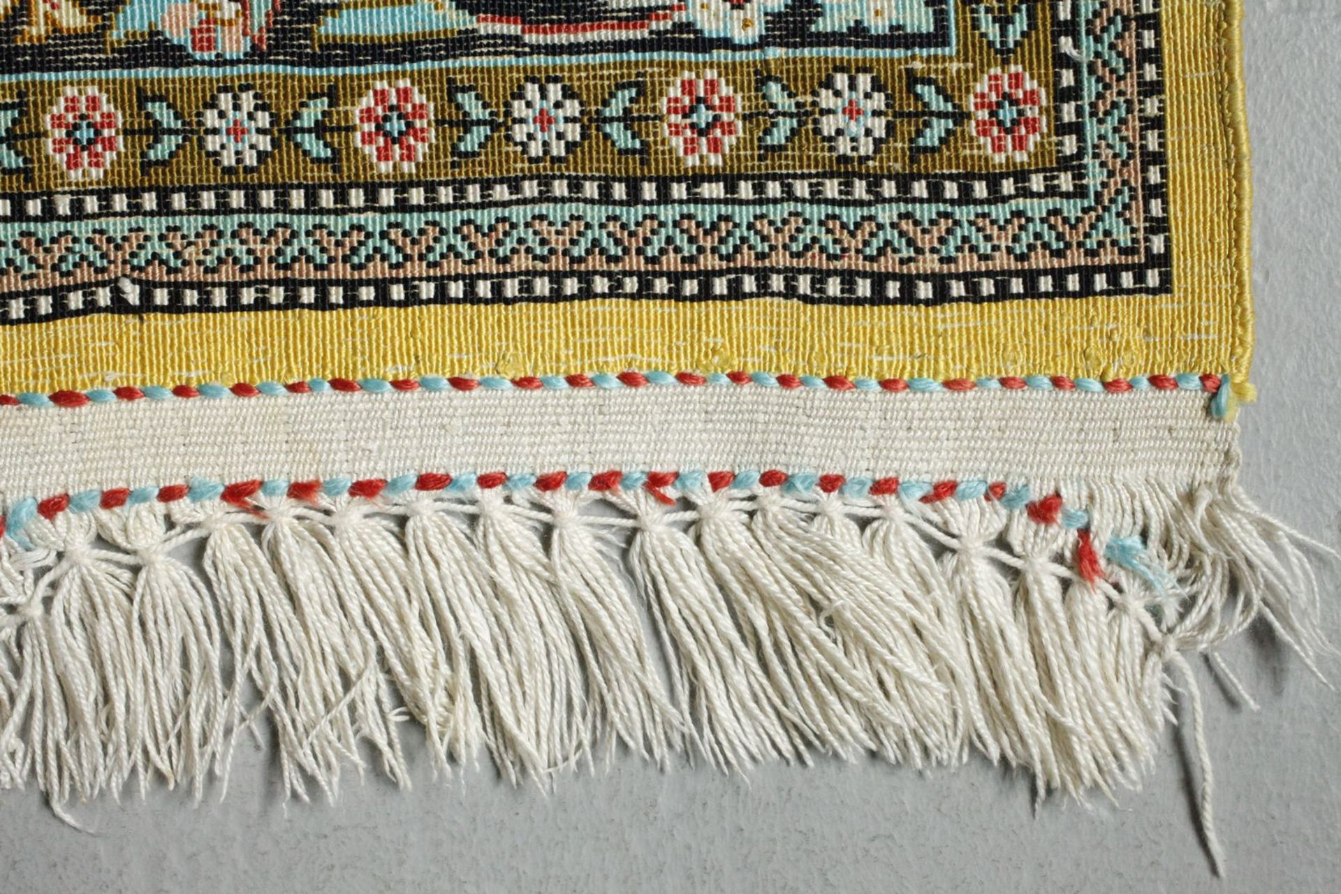 Silk carpet - Image 10 of 14