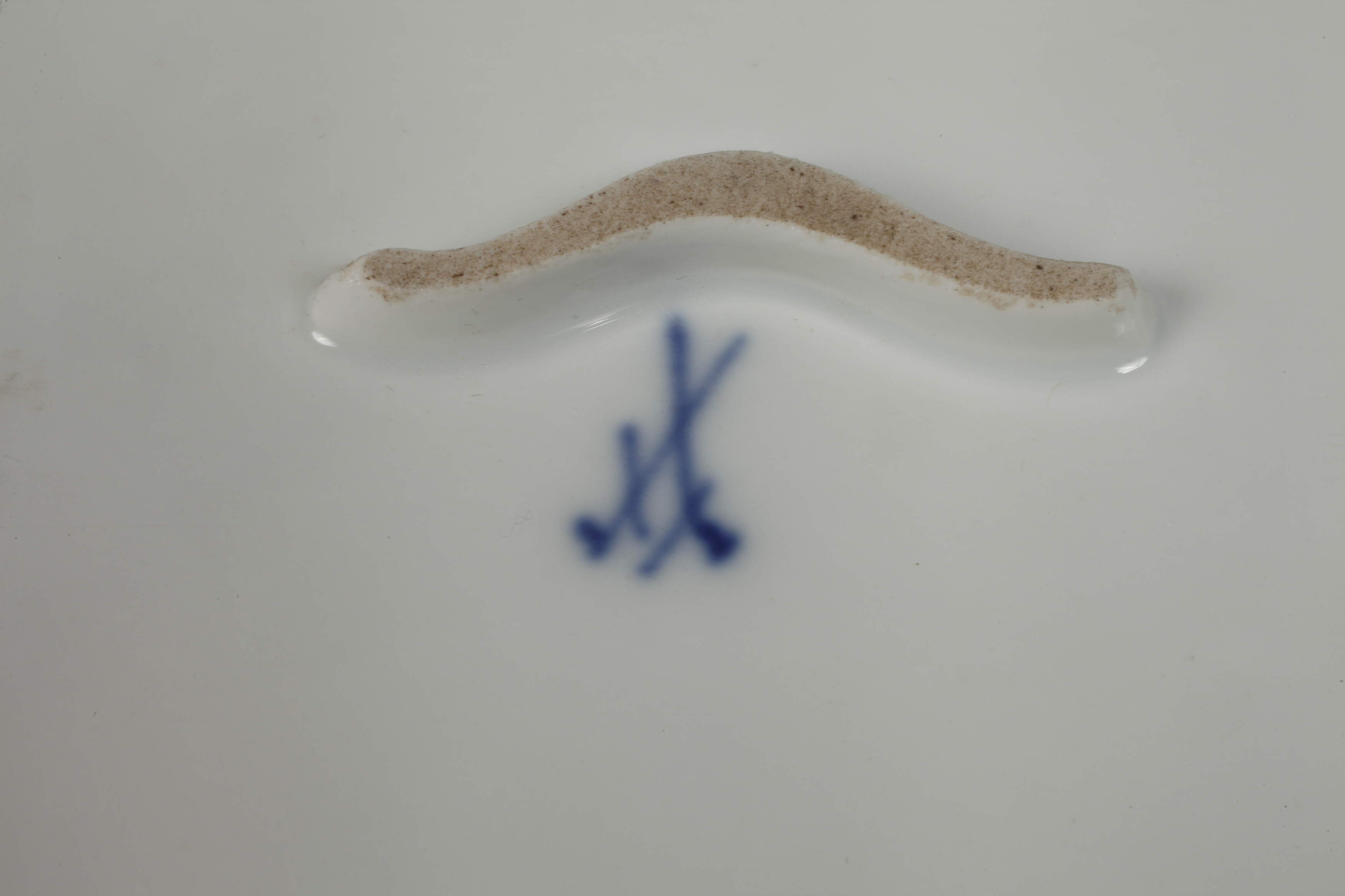 Meissen writing utensils with kakiemon decoration - Image 4 of 5