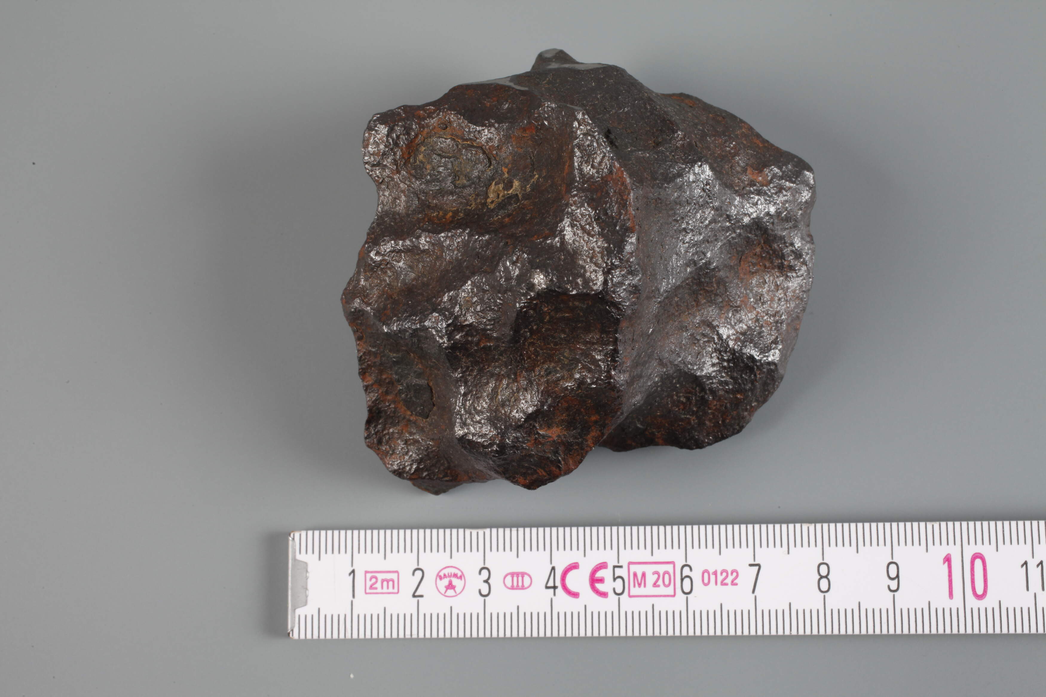 Meteorite Gibeon - Image 2 of 3