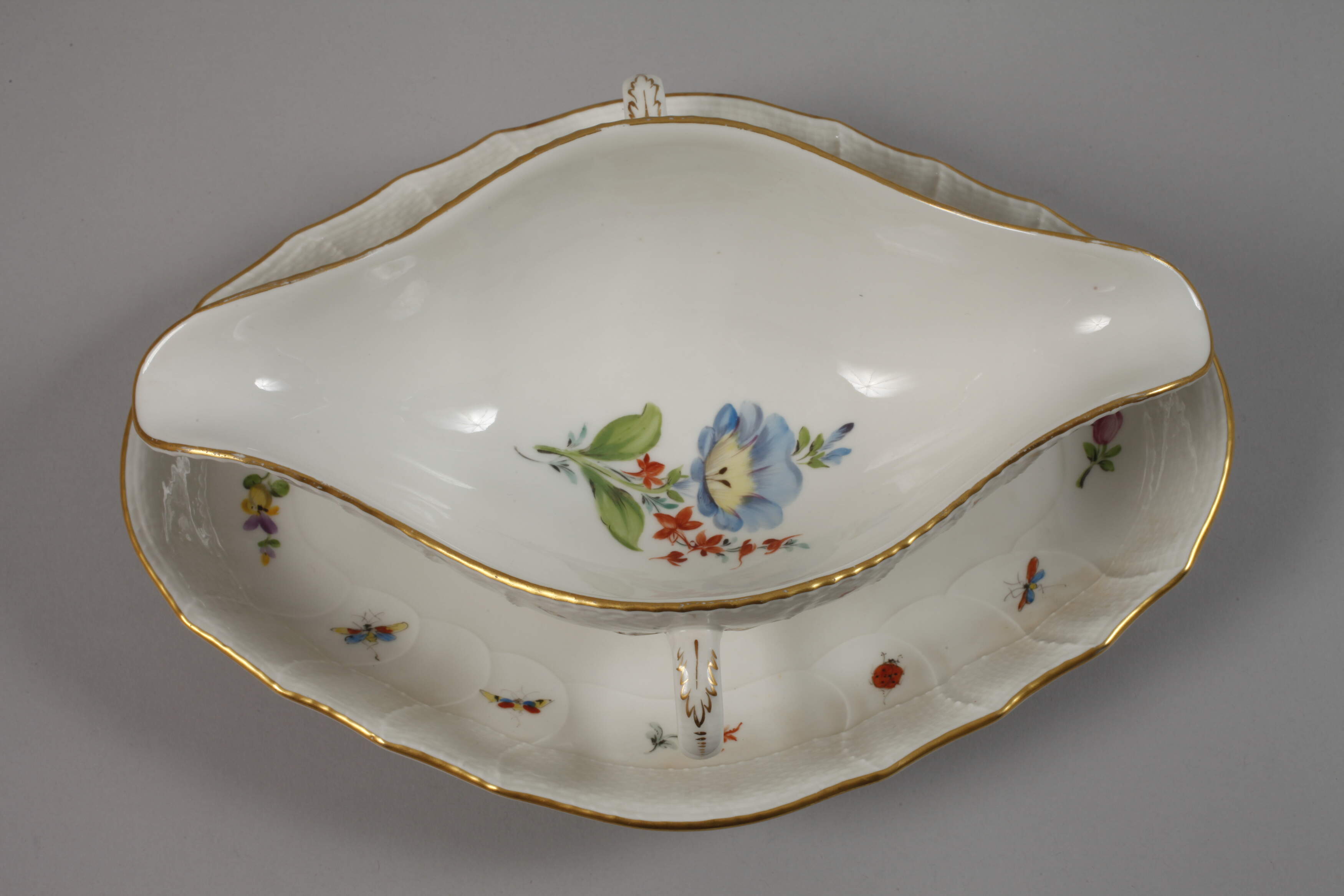 KPM Berlin two tureens and sauce boat - Image 3 of 5
