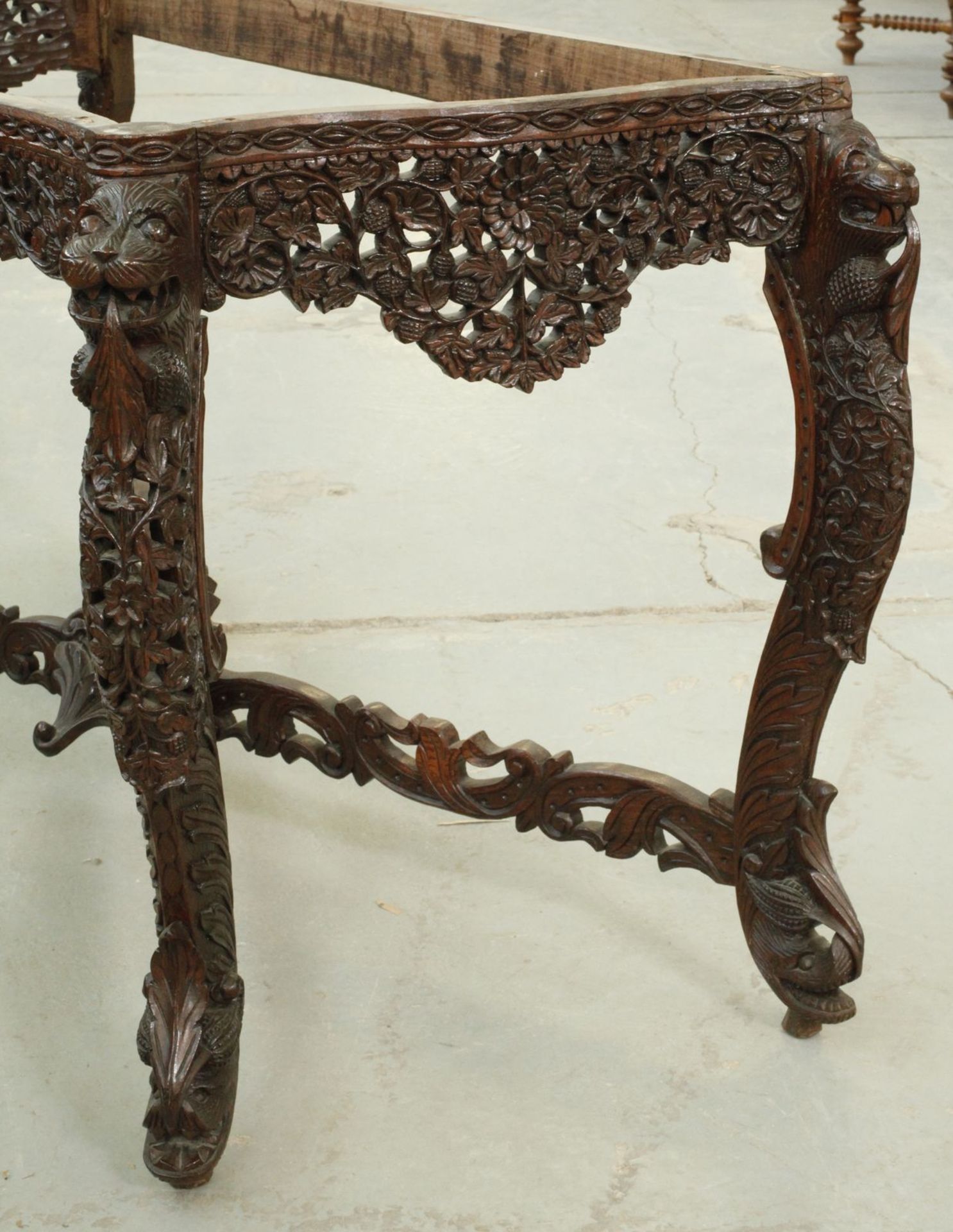 Pompous console table - Image 6 of 13