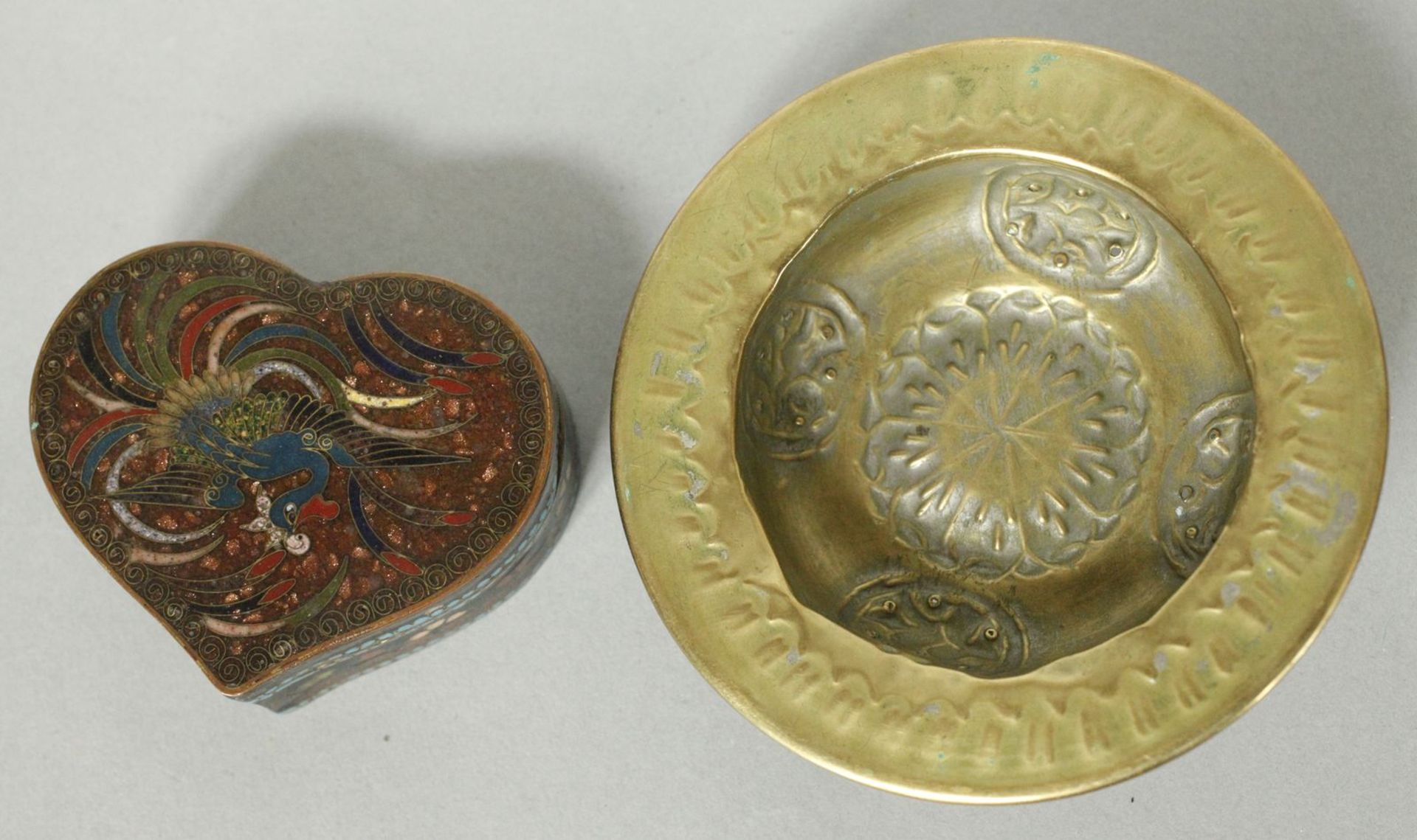A collection of Asian artefacts - Image 7 of 16