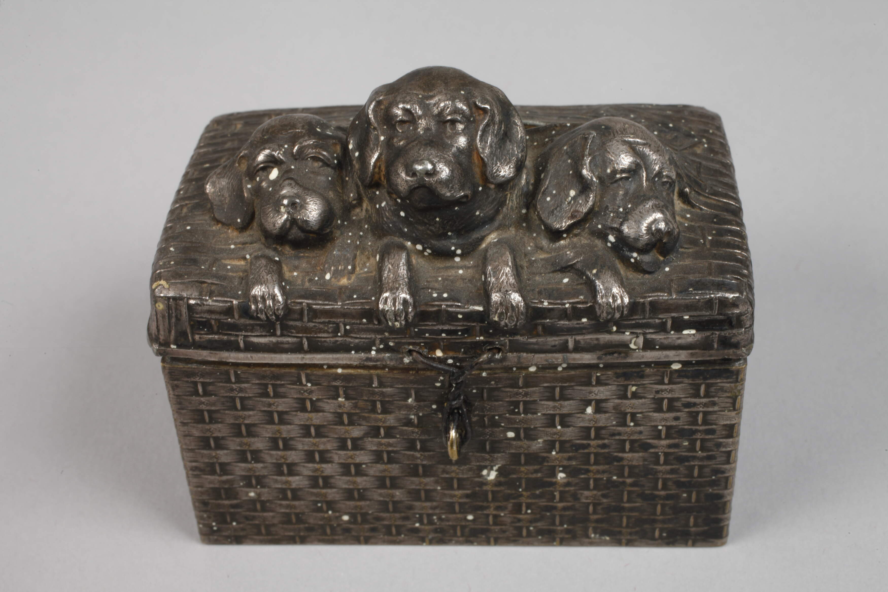 WMF money box as a travelling chest with dogs - Image 2 of 4