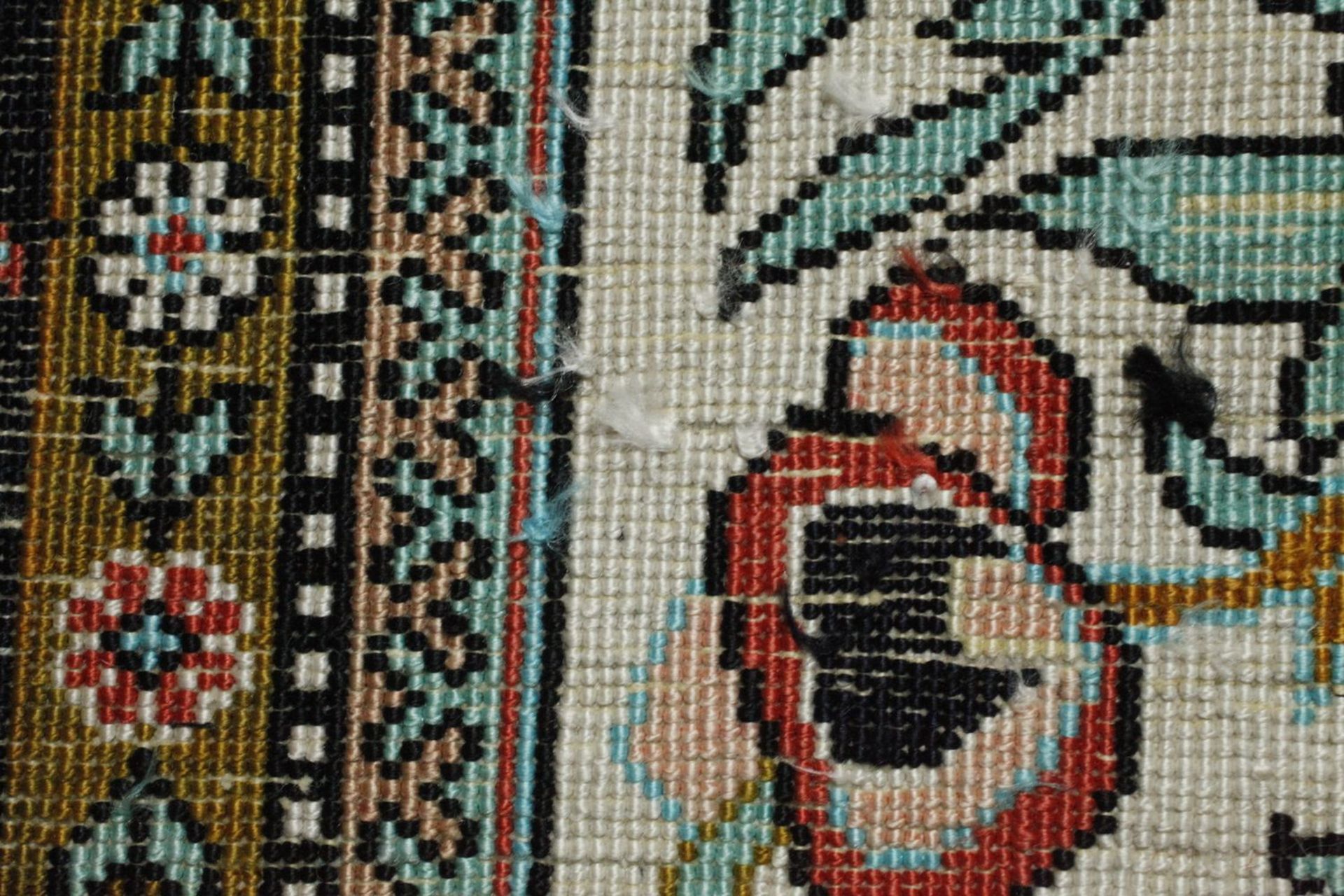 Silk carpet - Image 6 of 14
