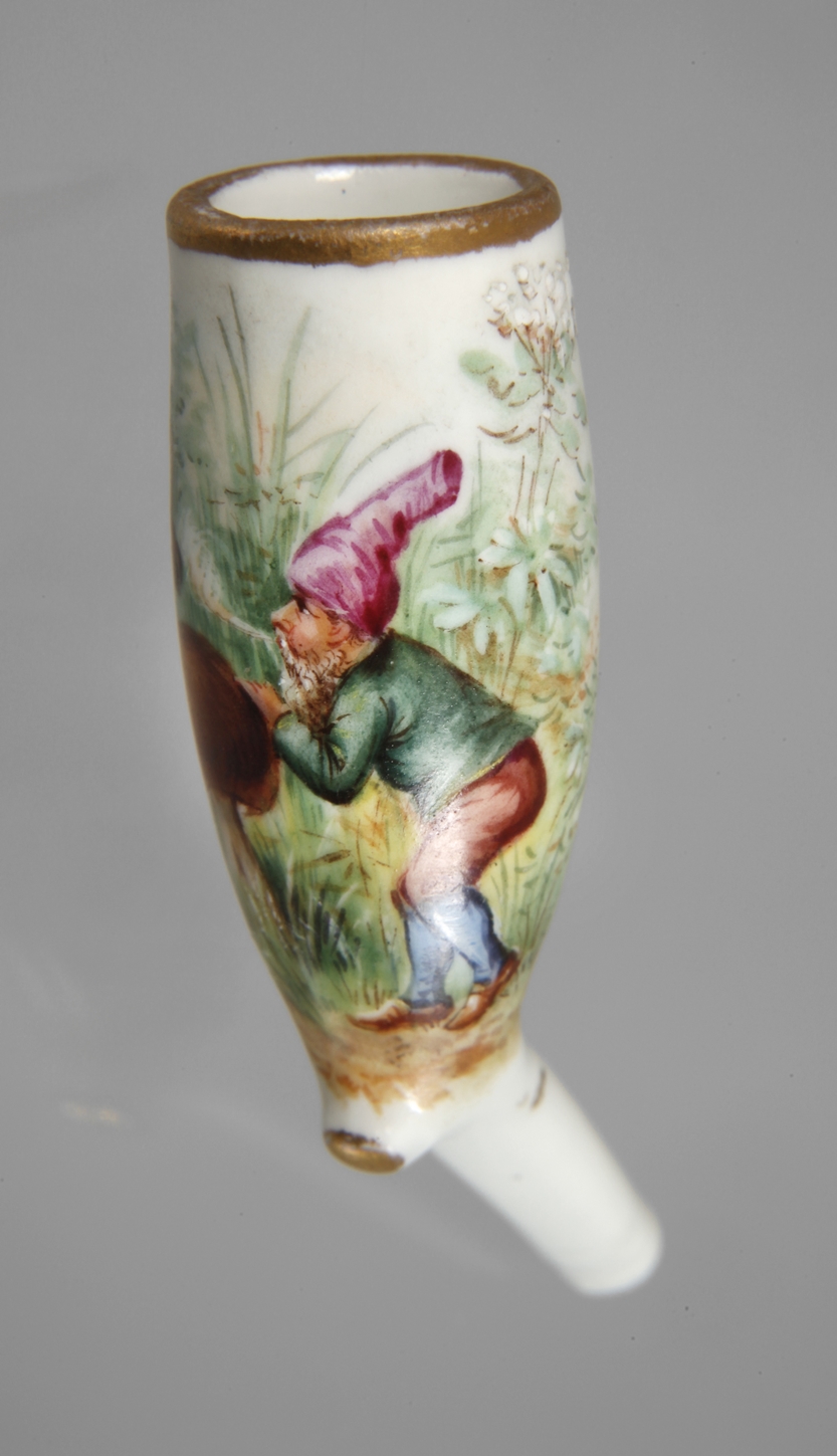 Meissen miniature pipe bowl dwarf motif