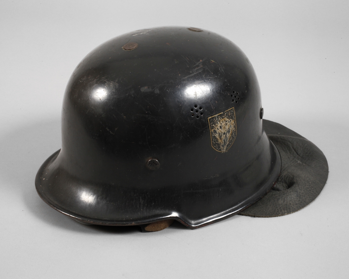 Fire brigade helmet 3rd Reich