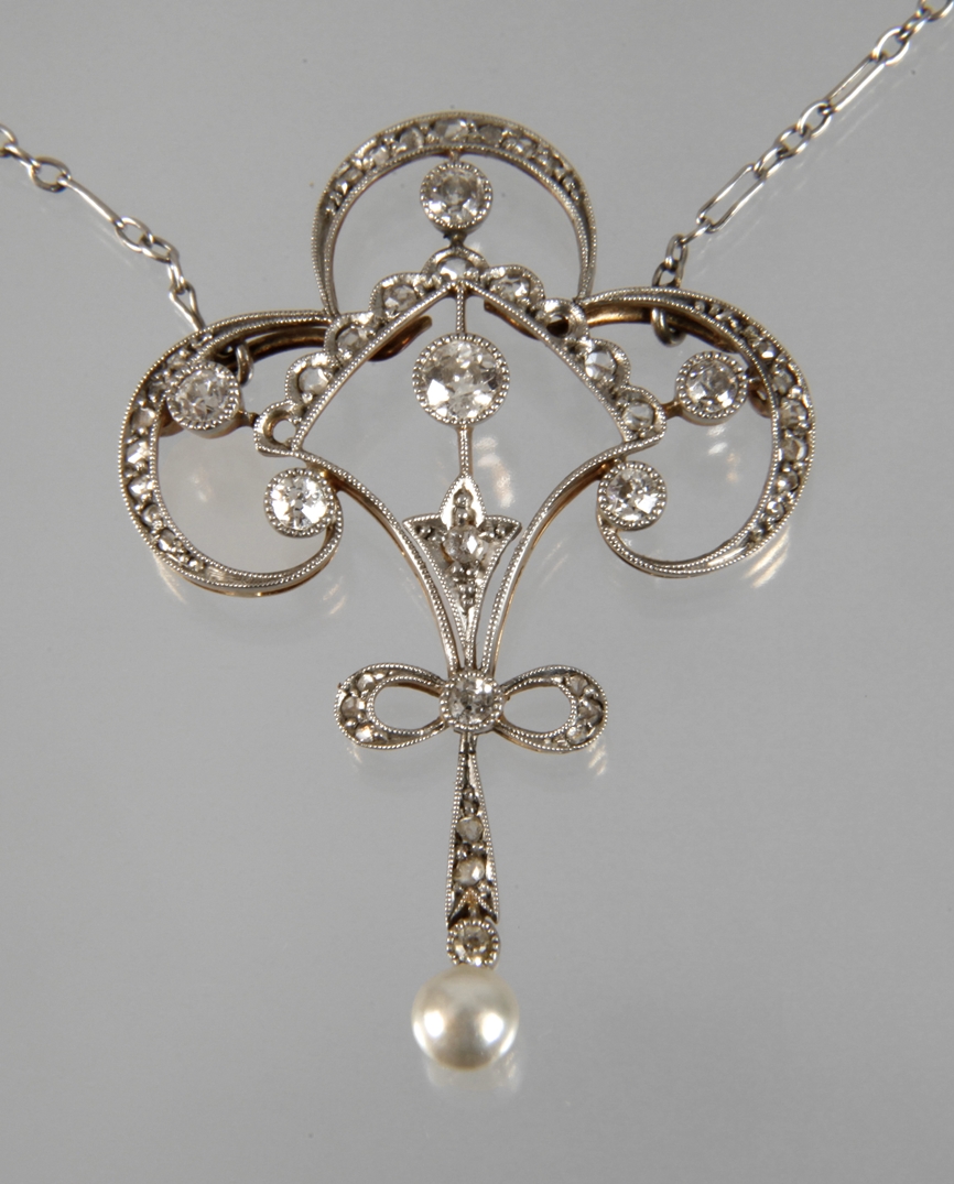 Diamond necklace Art Nouveau