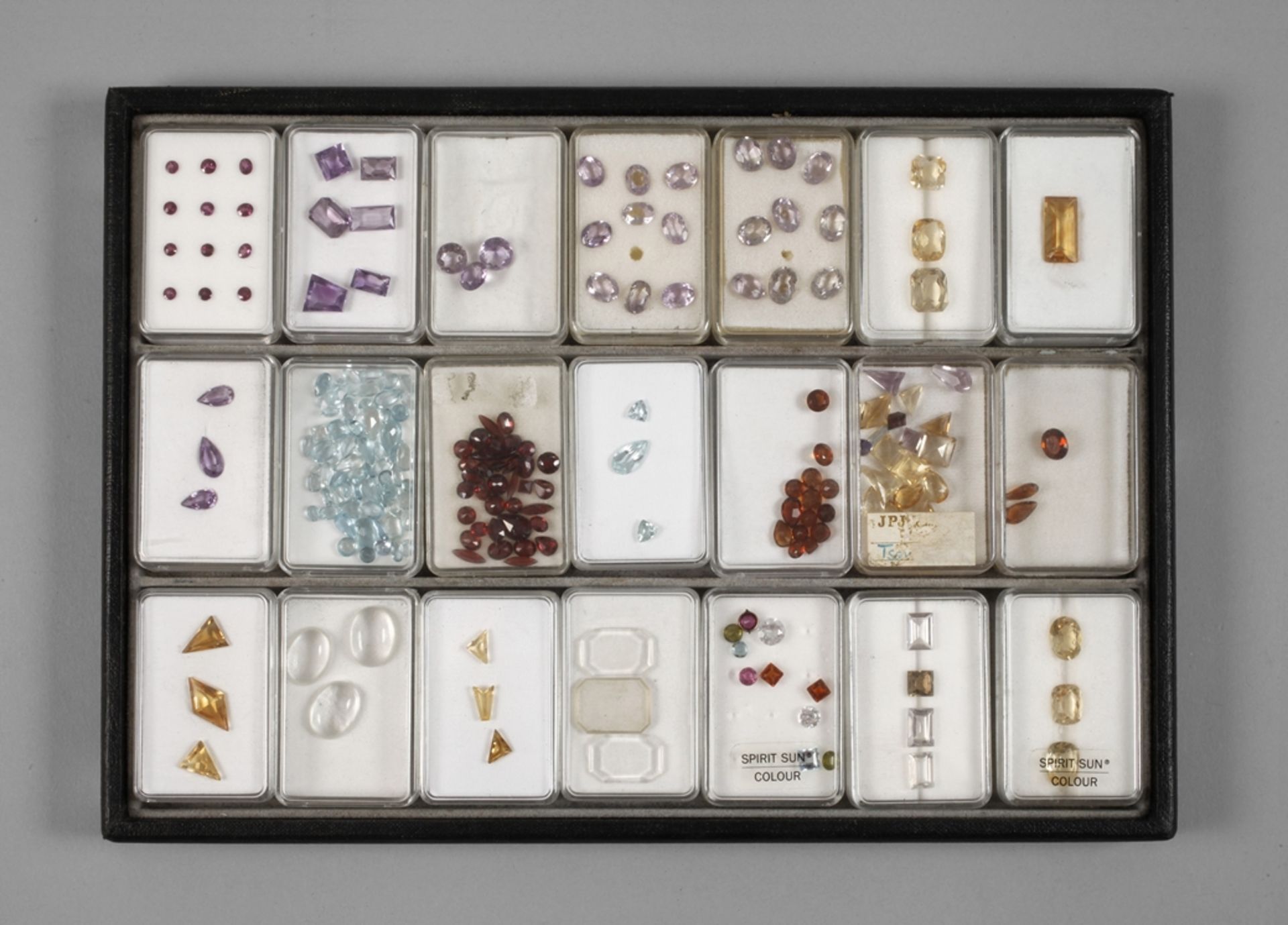 Collection of cut gemstones