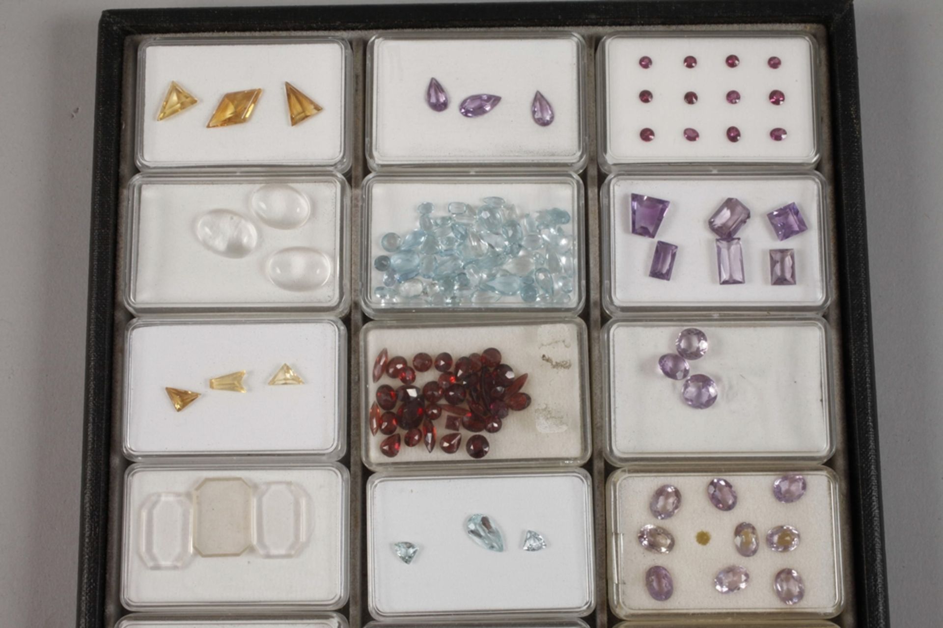 Collection of cut gemstones - Image 2 of 3