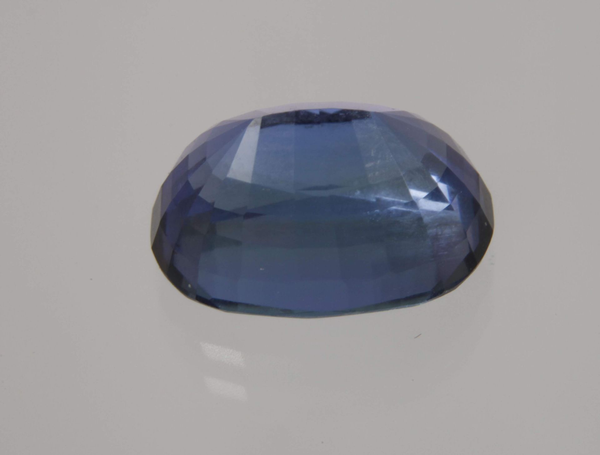 Facetted tanzanite of 8.8 ct - Image 2 of 2