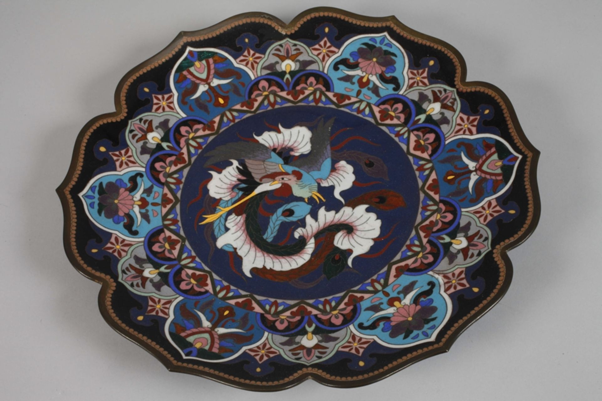 Pair of cloisonné wall plates - Image 3 of 4