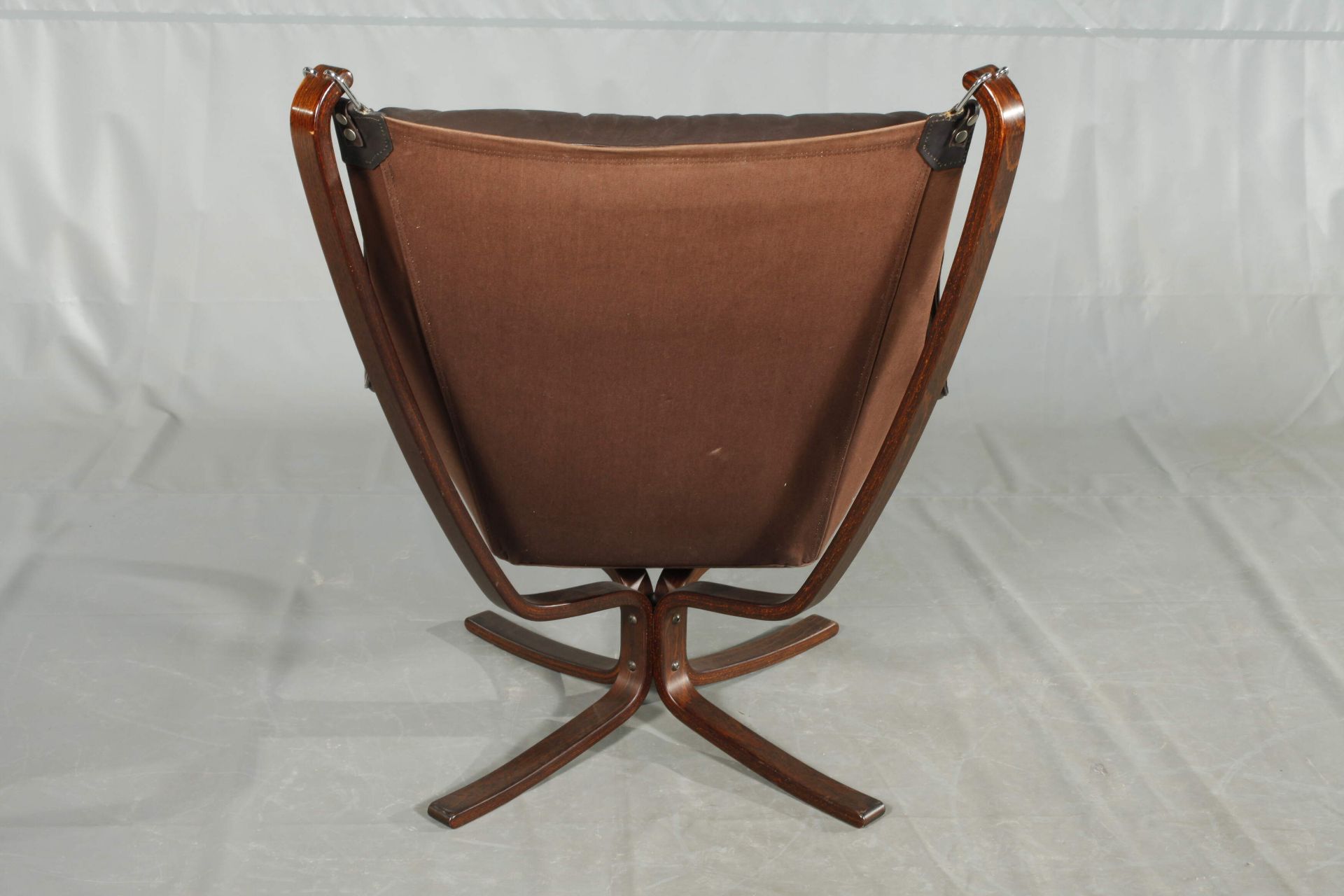 "Falcon-Chair" mit Ottomane - Bild 7 aus 9