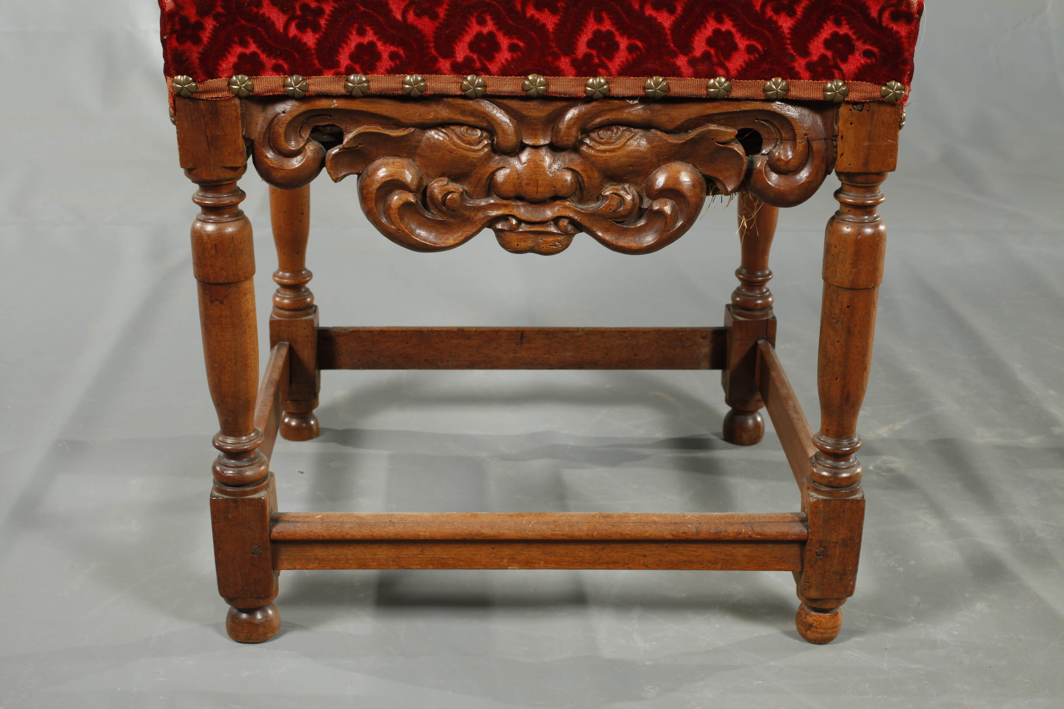 Pair of Renaissance chairs - Image 6 of 9