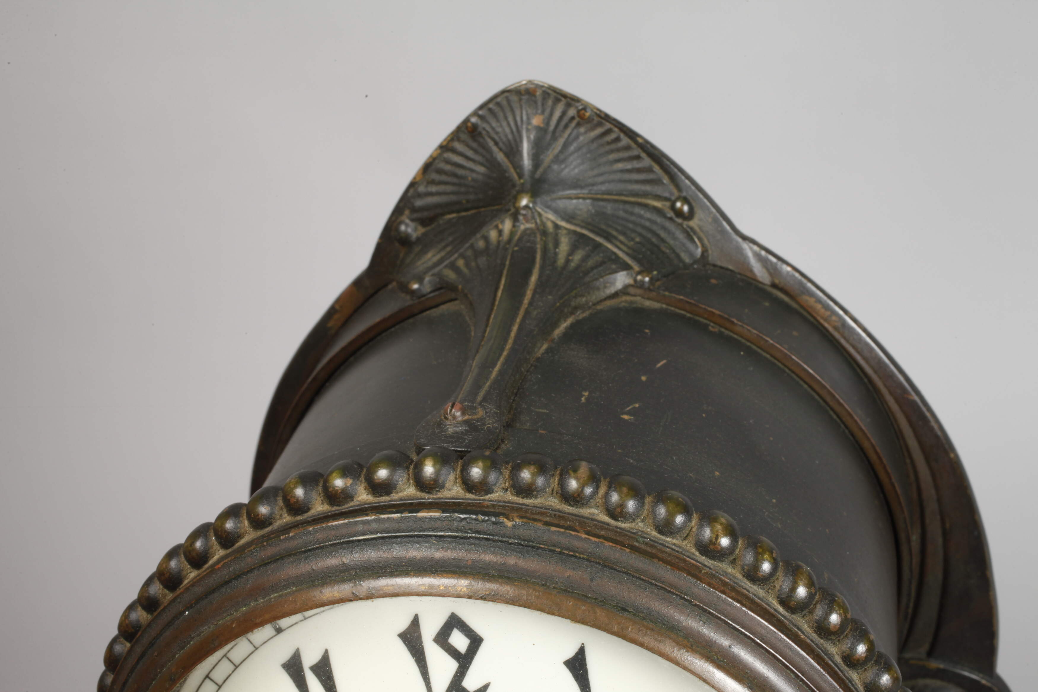 Large bronze Art Nouveau pendulum - Image 4 of 8