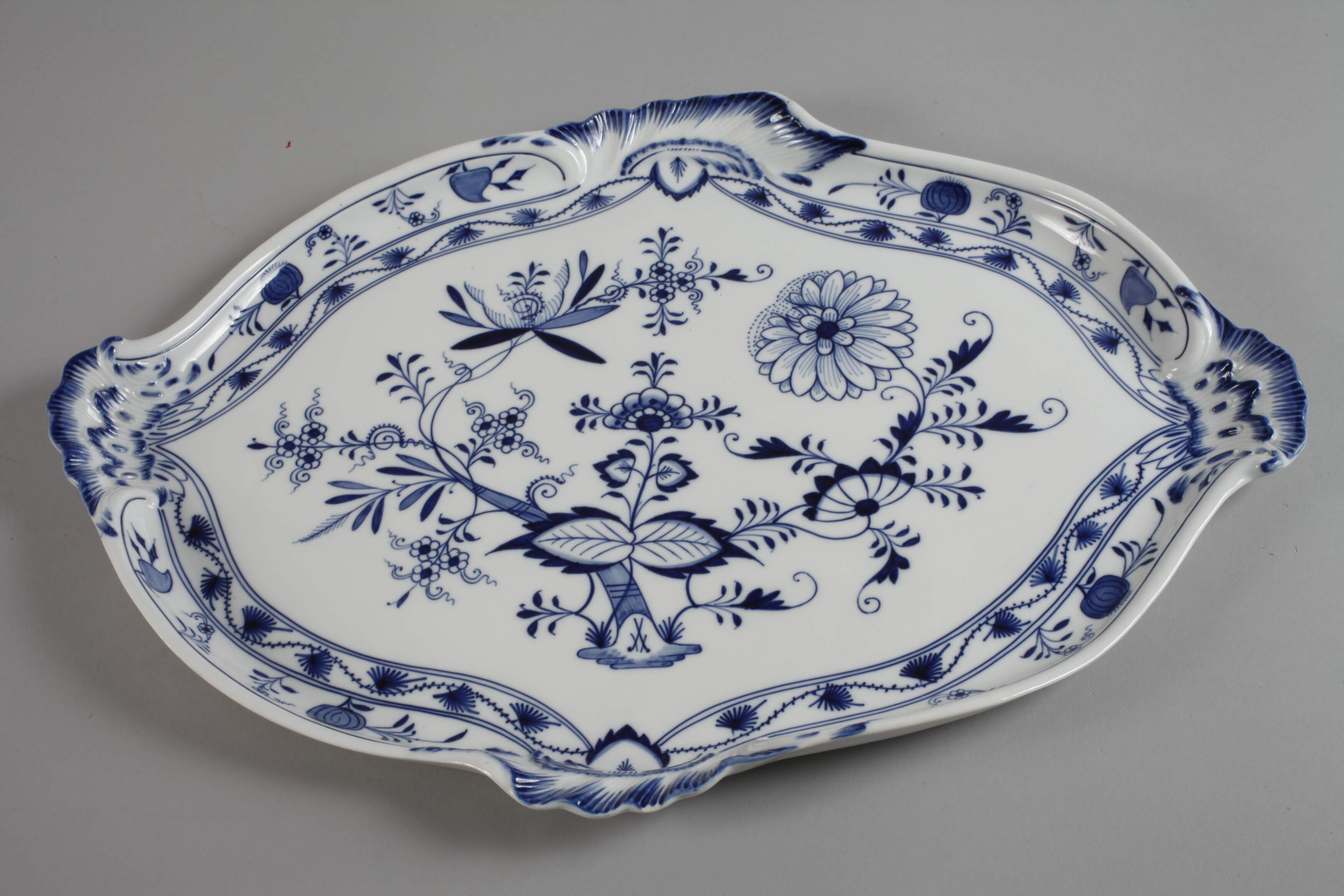 Meissen cake and pie plate "Onion pattern" - Image 2 of 6