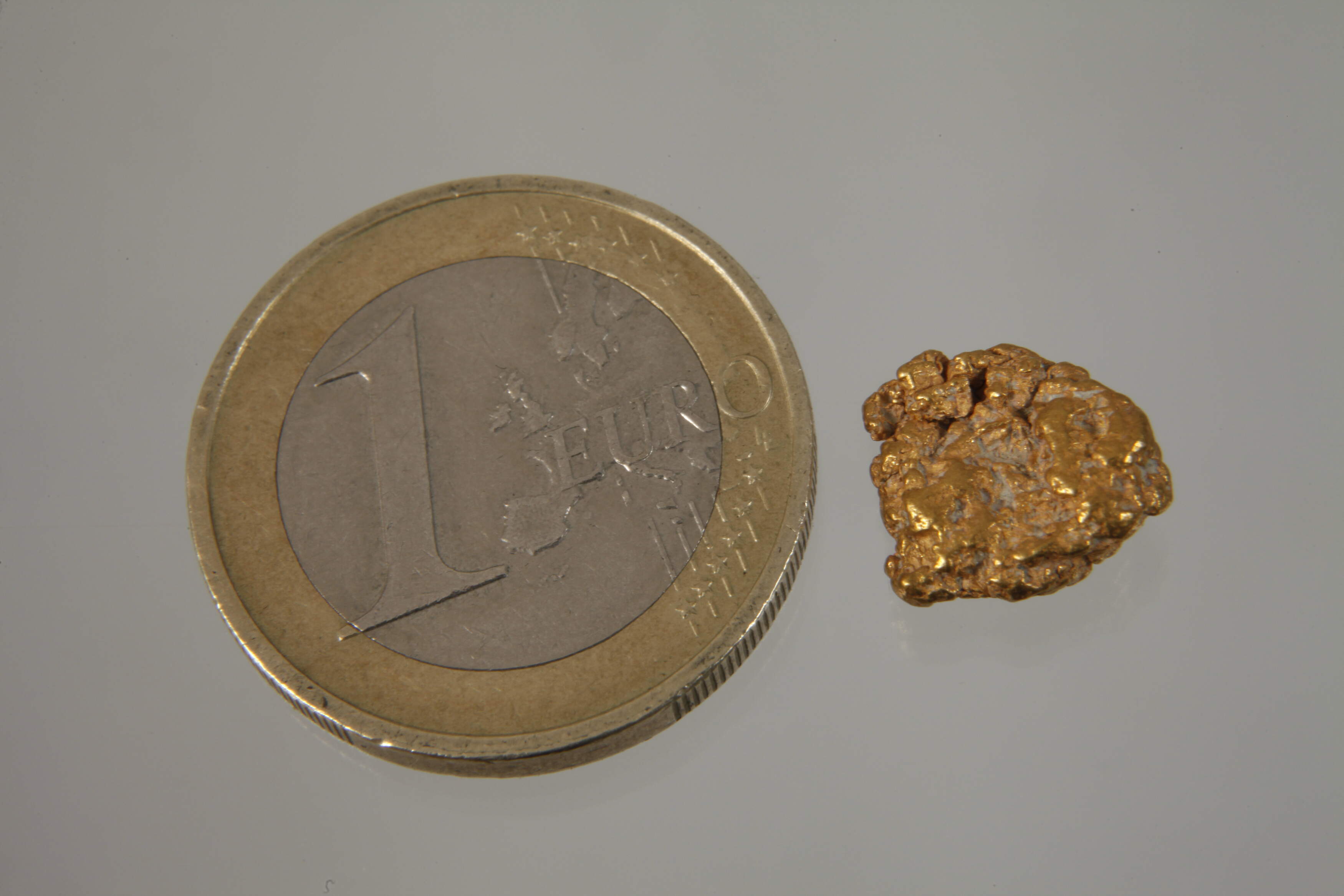 Gold nugget - Image 2 of 3
