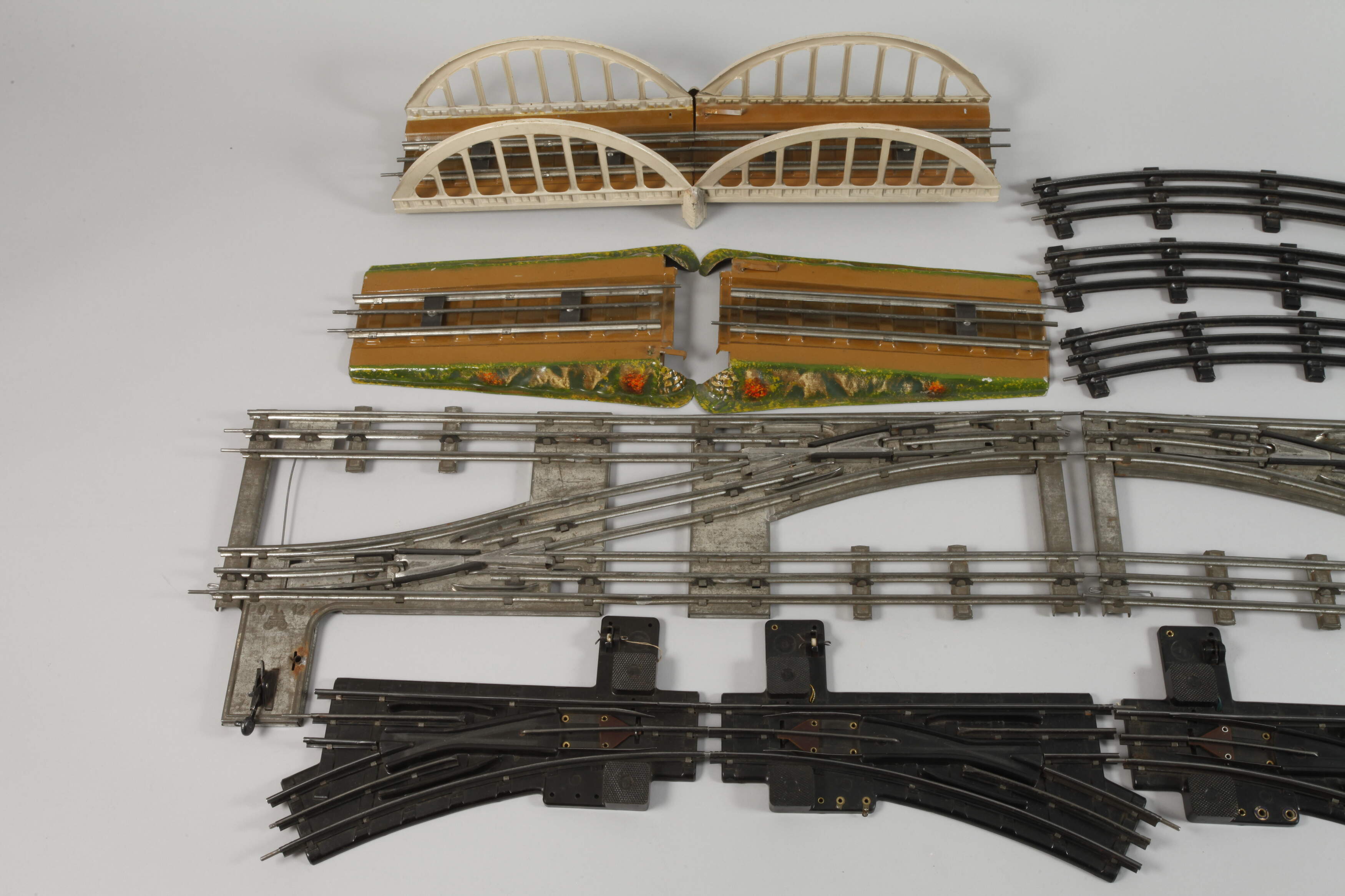 Märklin collection of freight wagons and railway accessories - Image 2 of 10
