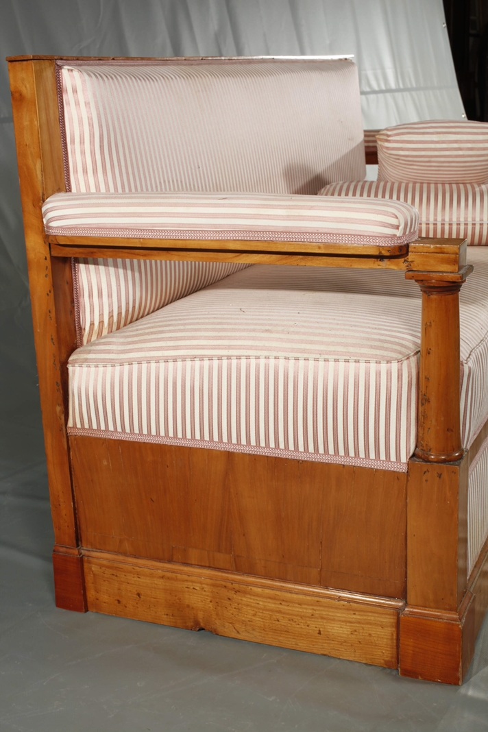 Biedermeier sofa  - Image 3 of 4