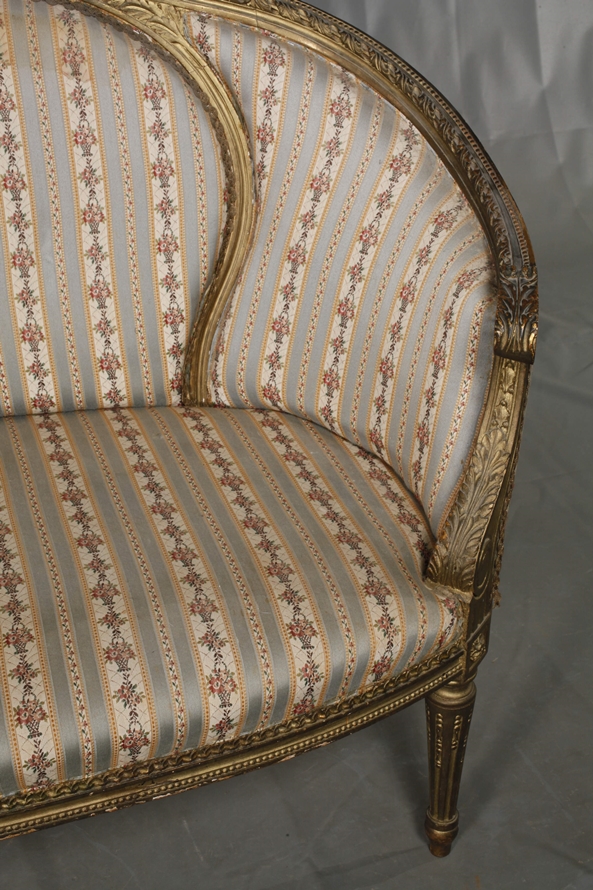 Small classicist upholstered bench - Image 4 of 7