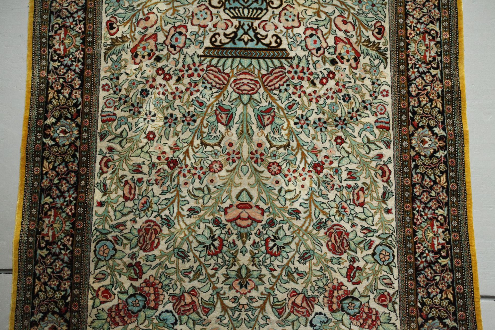Silk carpet - Image 12 of 14