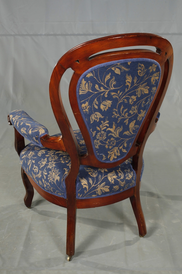 Pair of neo-baroque armchairs - Image 4 of 7