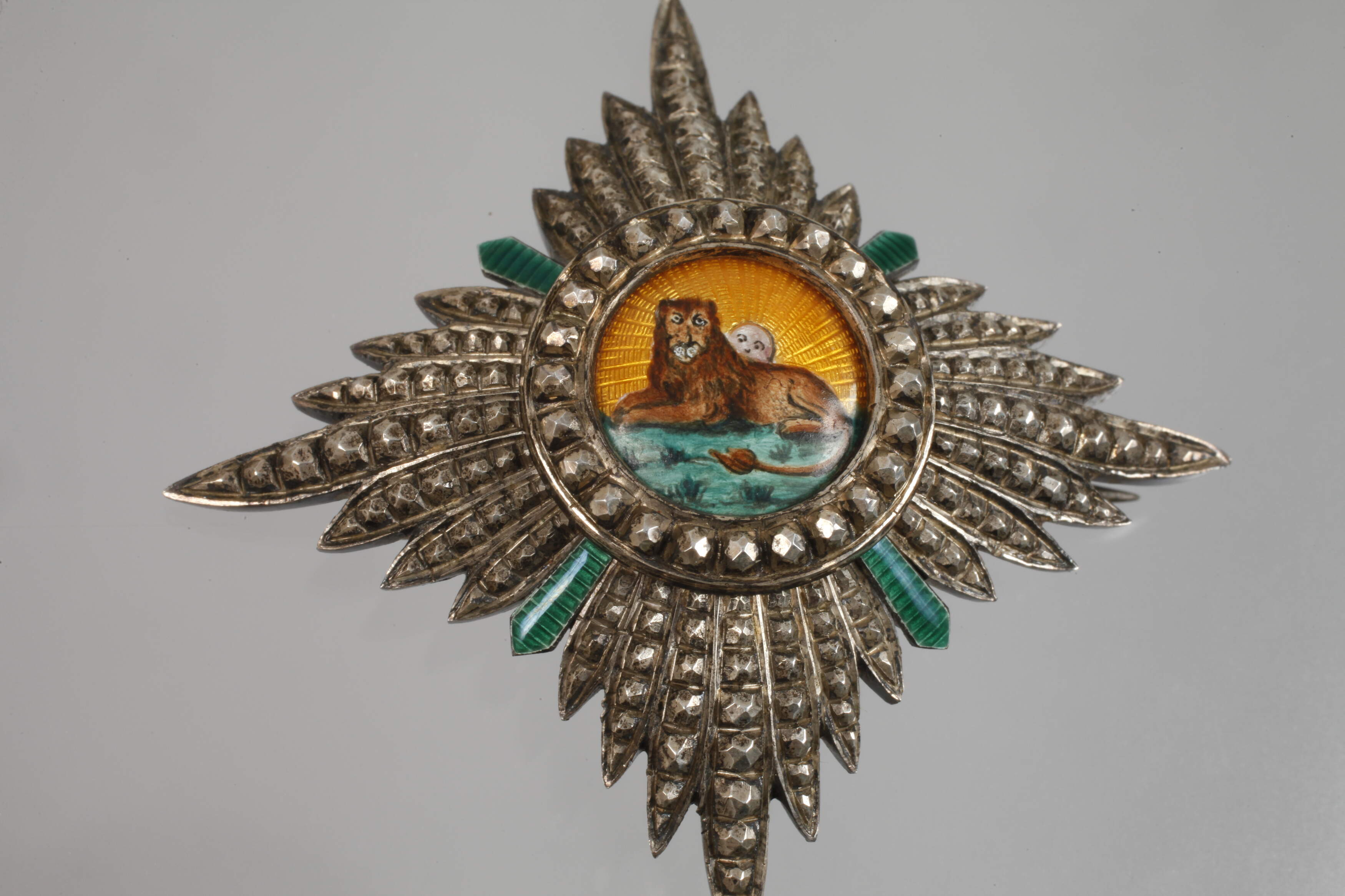 Order of the Sun and Lion Persia/Iran - Image 2 of 3