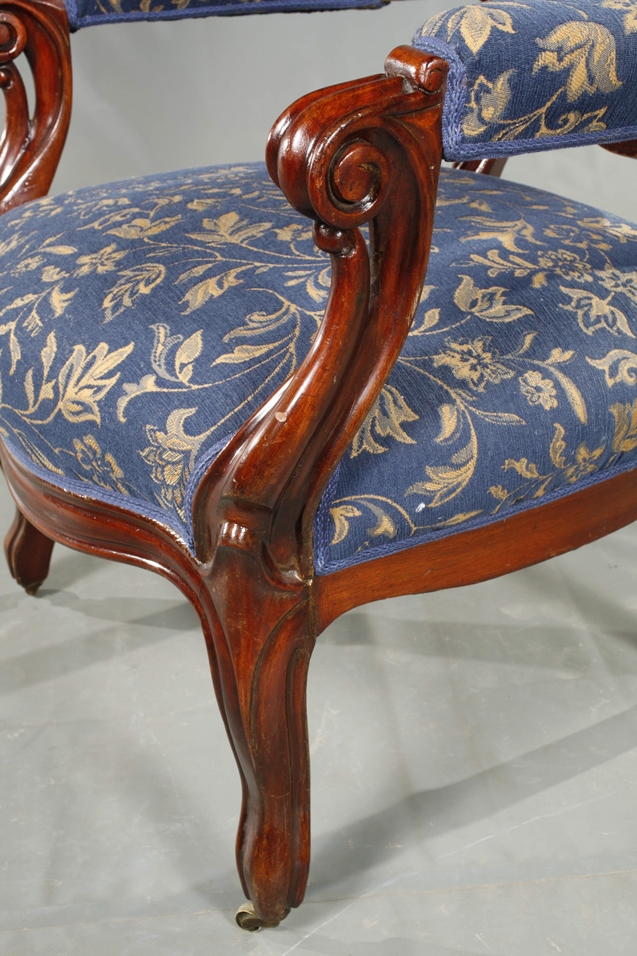 Pair of neo-baroque armchairs - Image 5 of 7