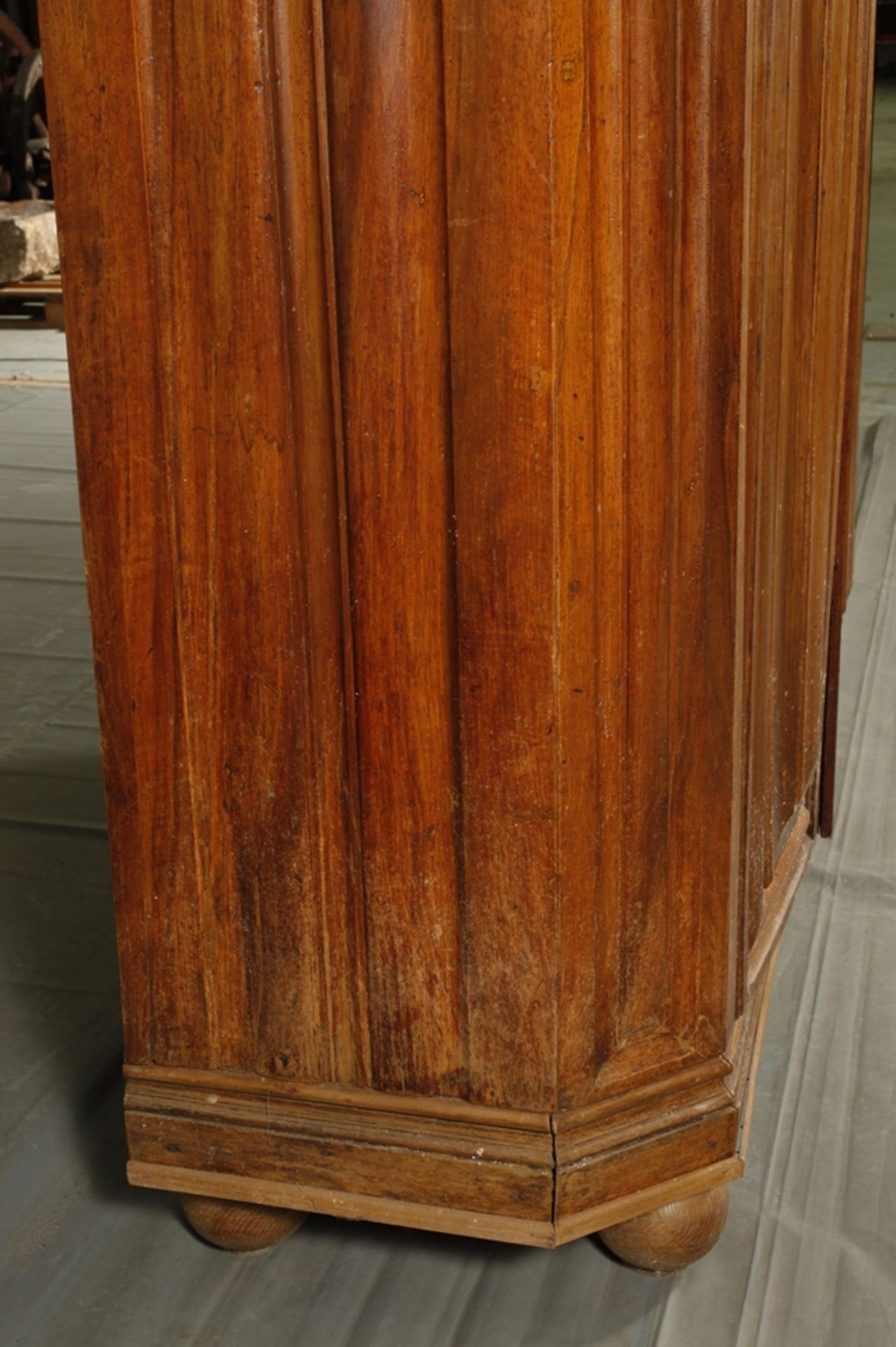 Großer Hallenschrank barock - Bild 6 aus 6