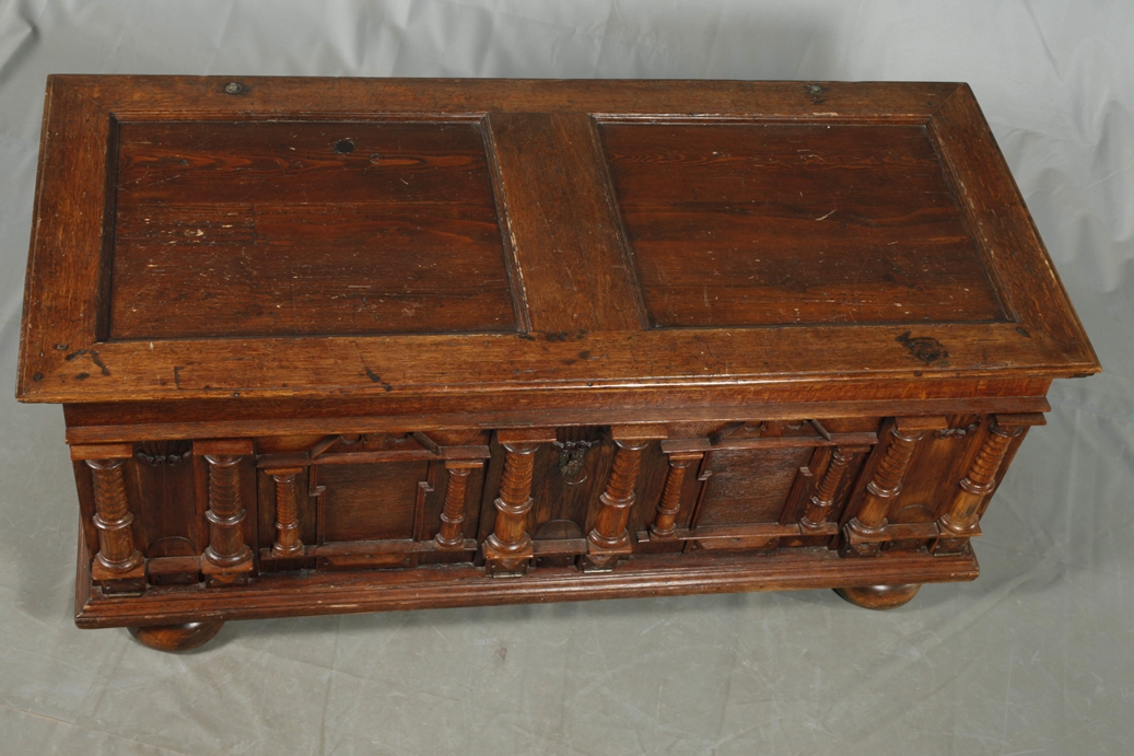 Renaissance chest - Image 5 of 8