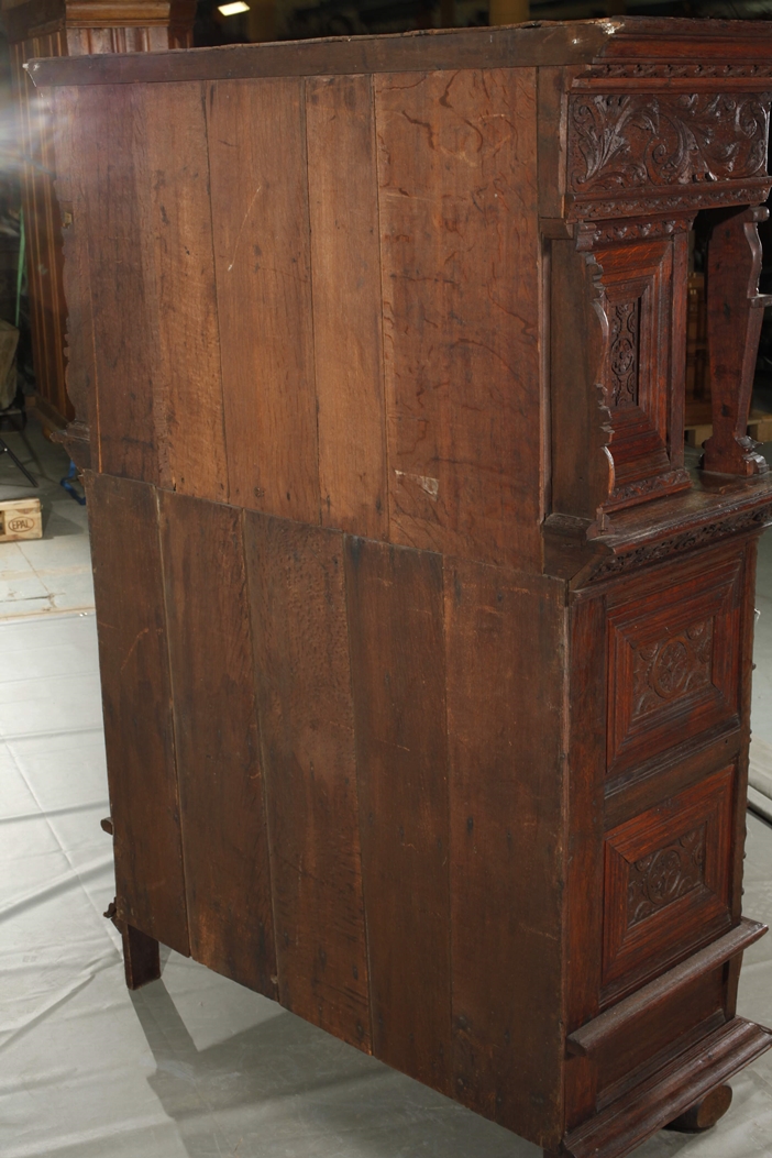 Renaissance-style top cupboard - Image 8 of 12