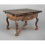 Baroque extendable table