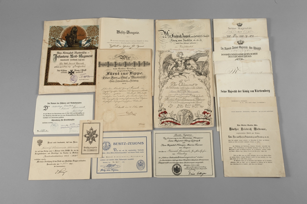 Large bequest of documents from the 1st World War