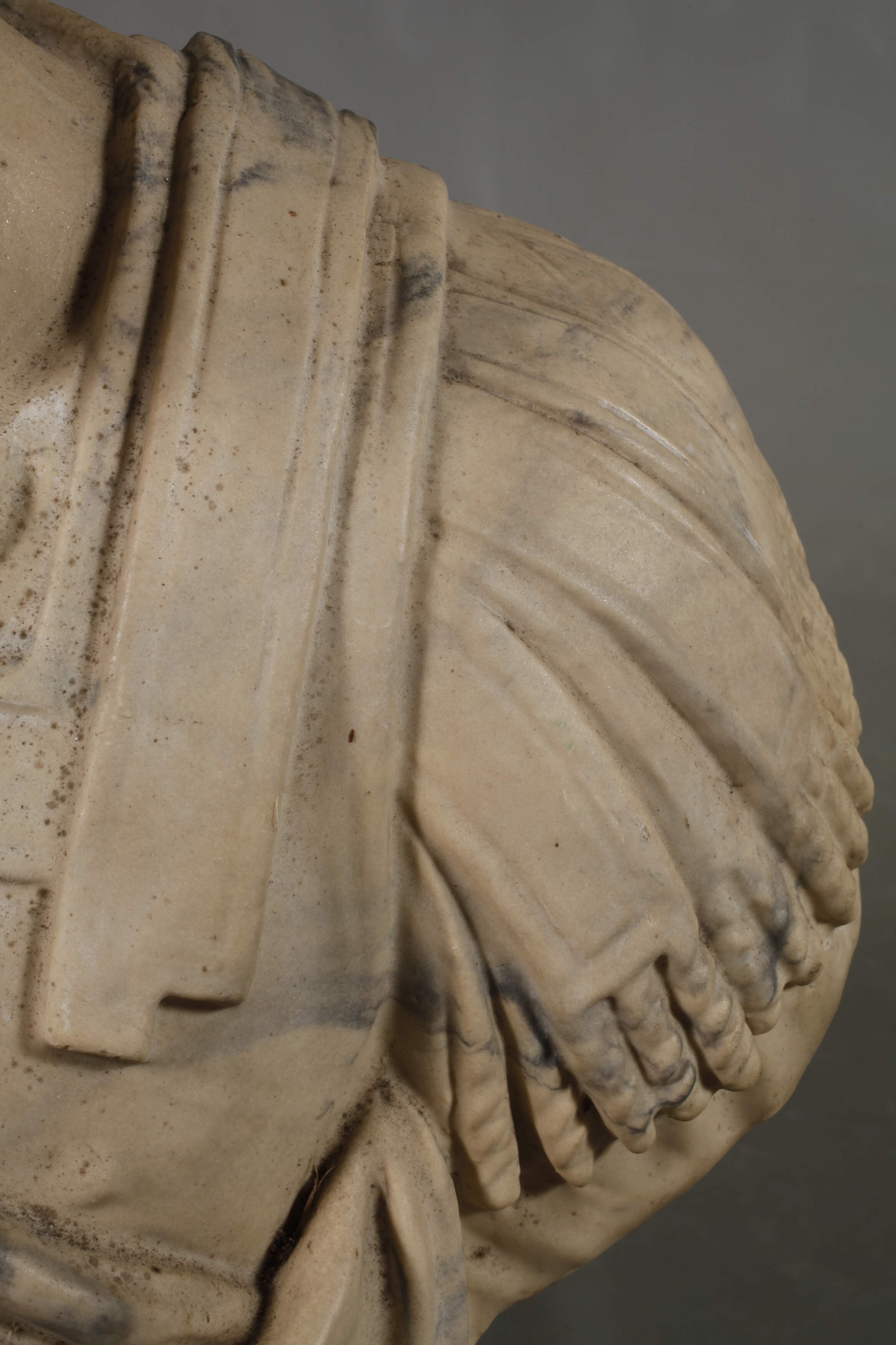 Bust of Roman Emperor Augustus  - Image 3 of 5